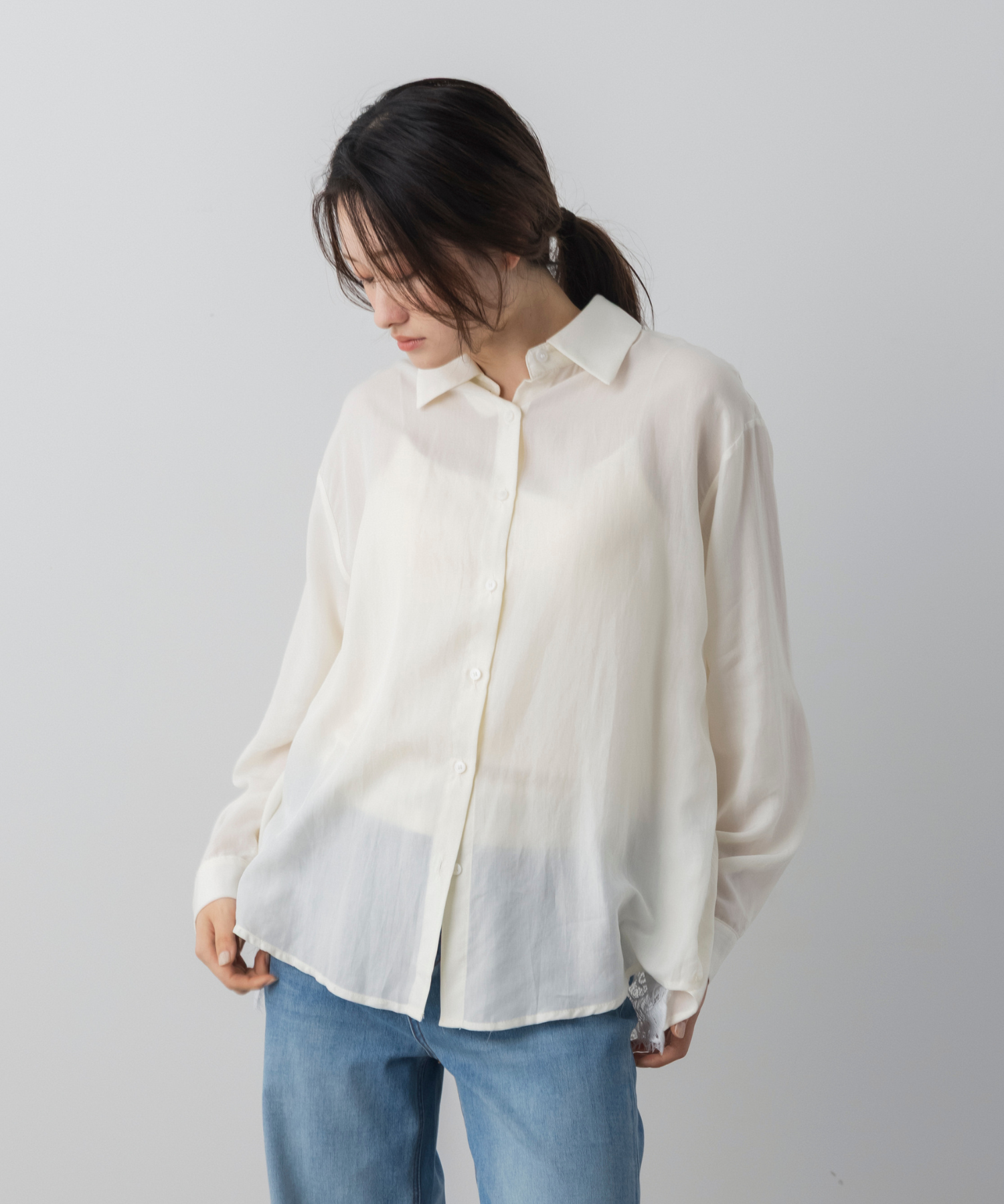 【6月下旬お届け】バックレースレイヤードシャツ