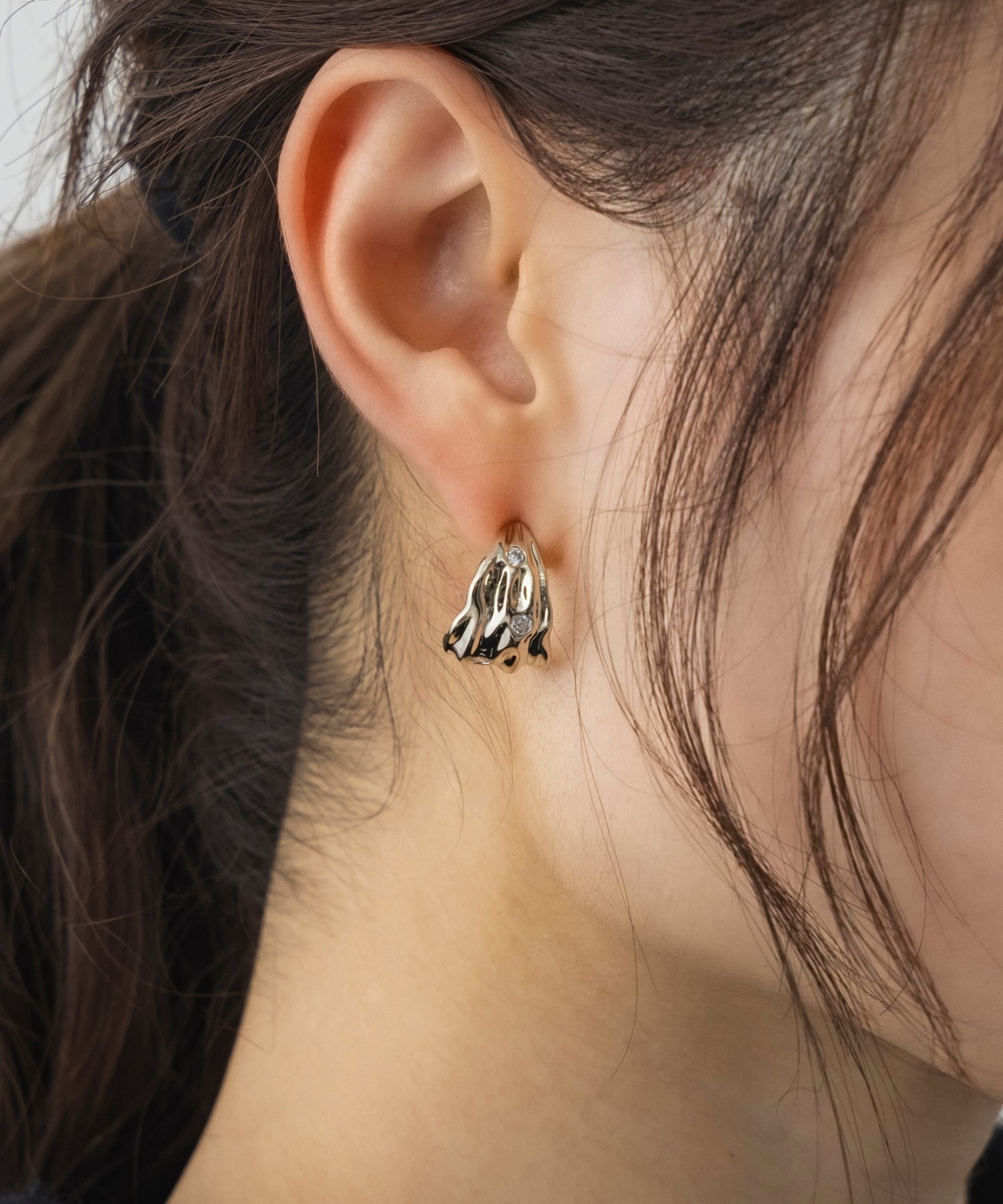 ダブルラインフープピアス