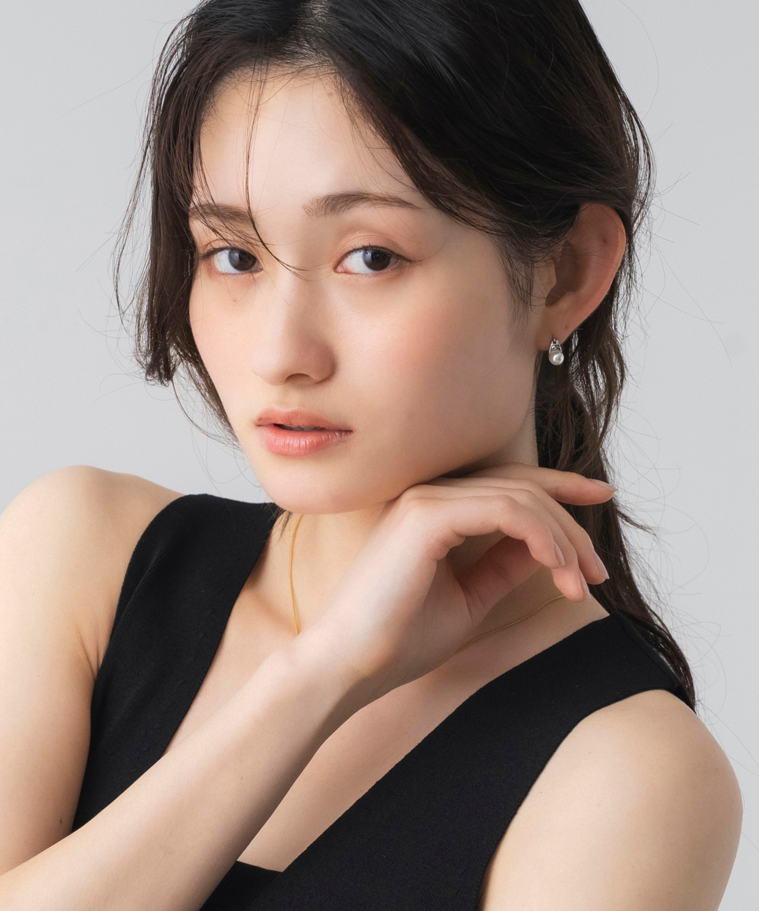 パールアクセントフープピアス
