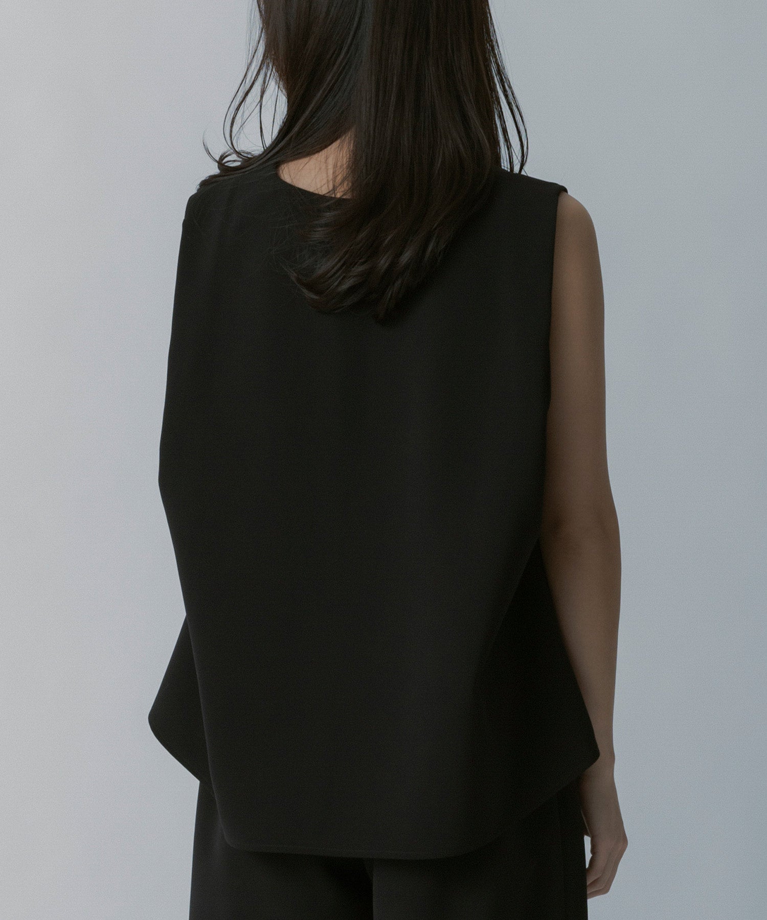 イージーレイヤードVネックジレ【セレモニー/オケージョン】