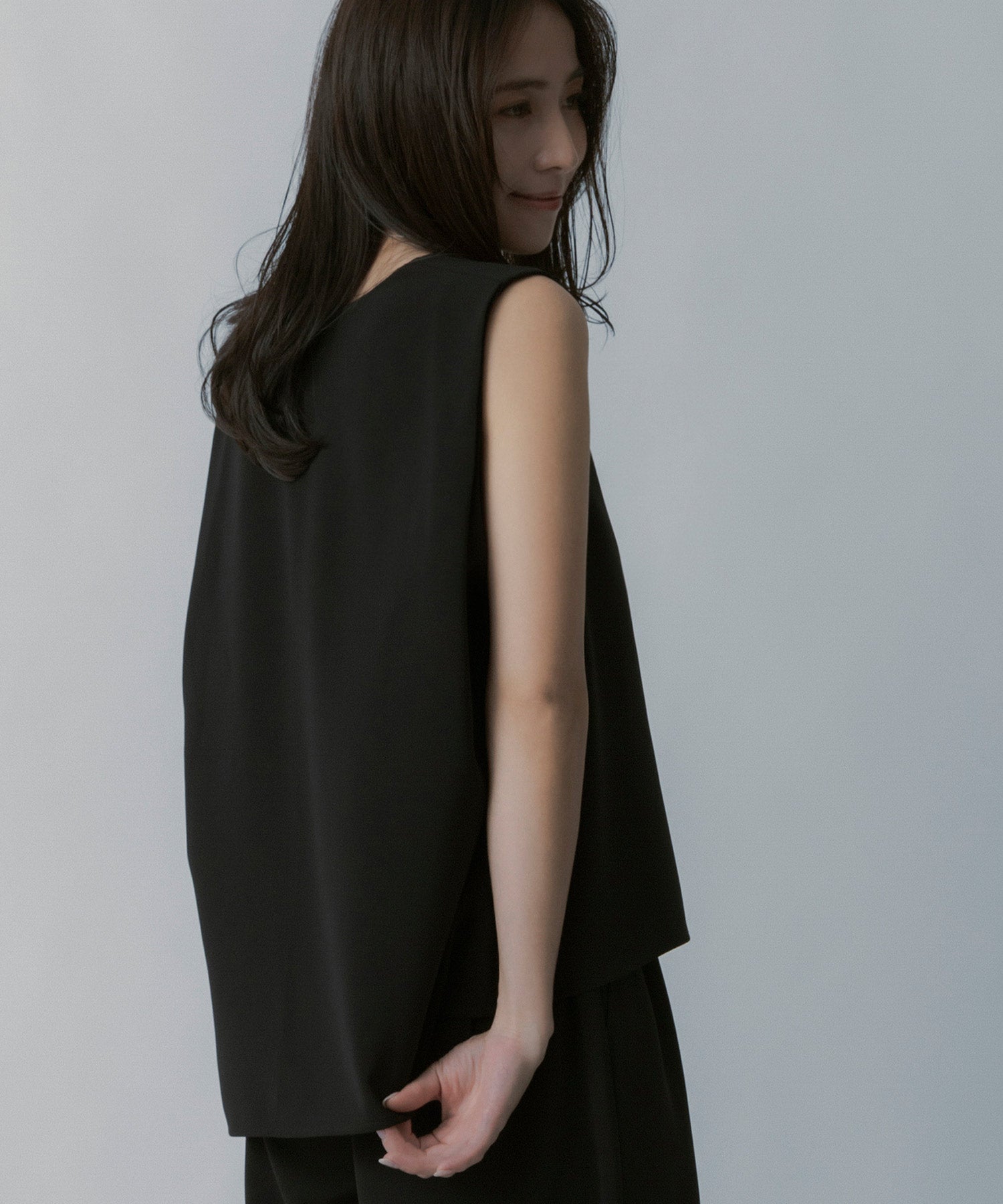 イージーレイヤードVネックジレ【セレモニー/オケージョン】