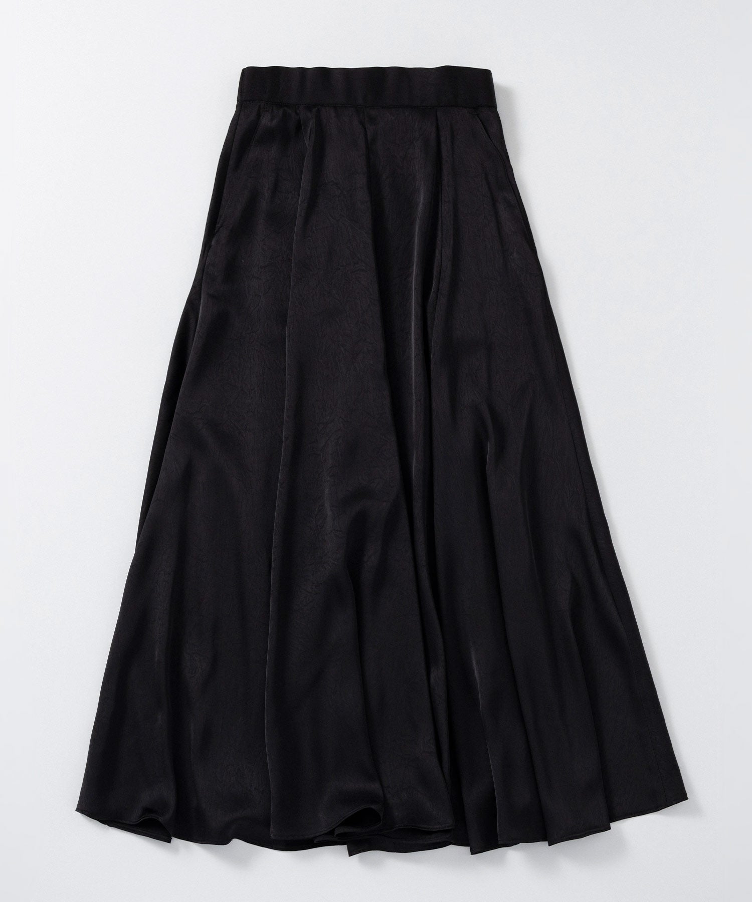 スムースサテンフレアスカート