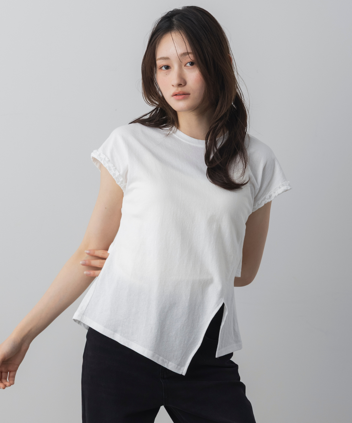 【6月下旬お届け】フリルスリーブデザインTシャツ