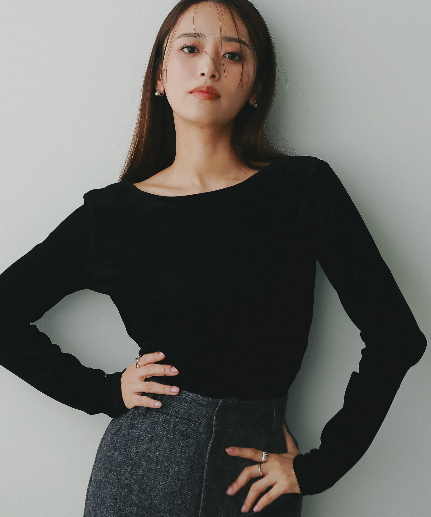 ベロアロングスリーブカットソー