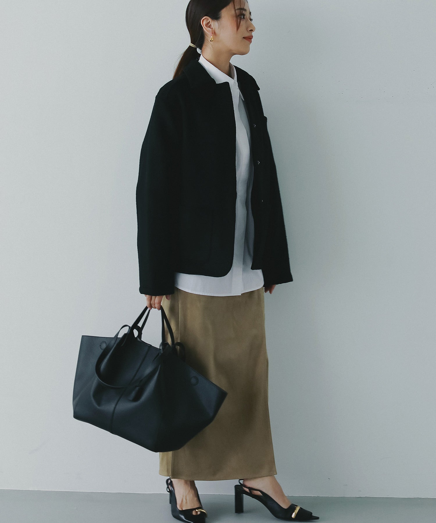 スエードラップタイトスカート