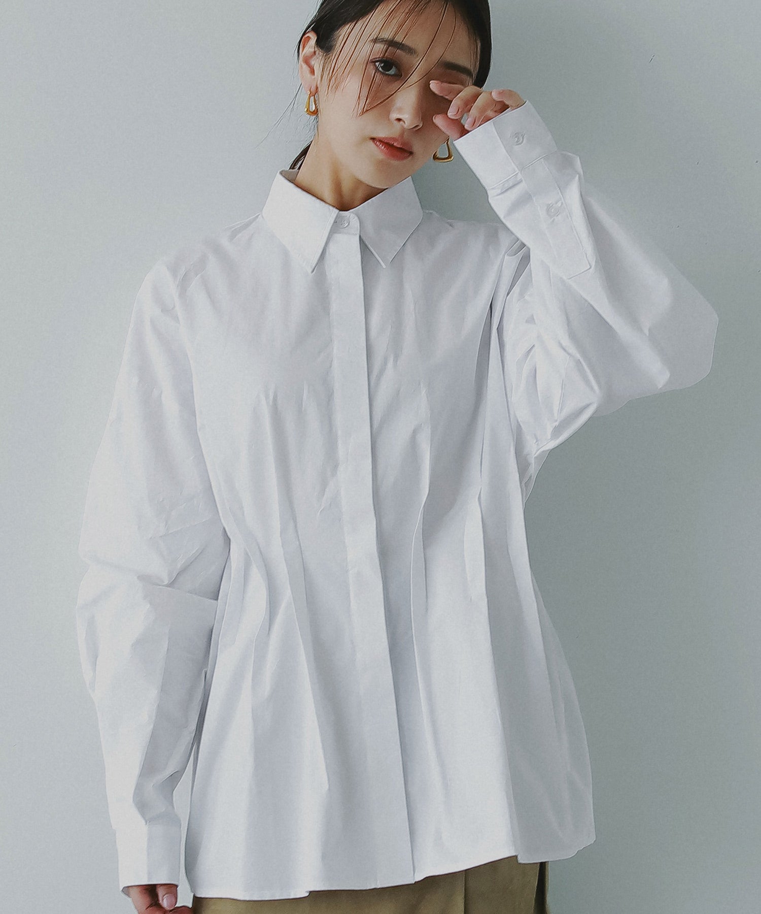 ウエストタックシャツ