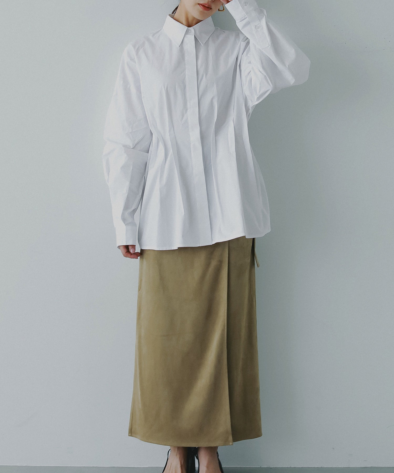 スエードラップタイトスカート