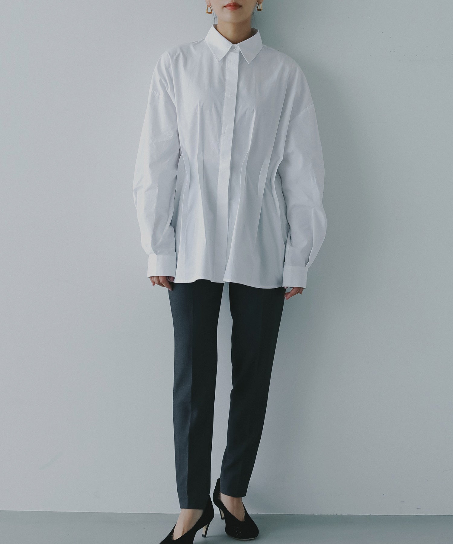 ウエストタックシャツ