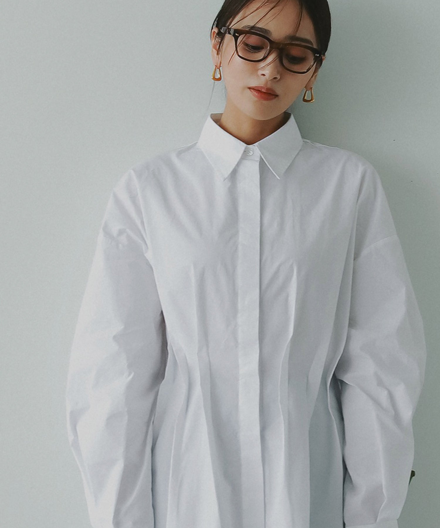 ウエストタックシャツ