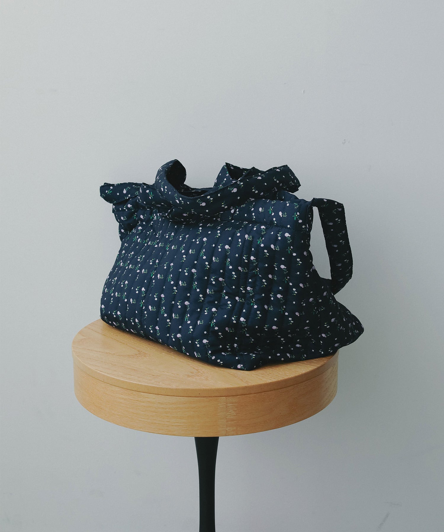 メルトキルティングトートバッグ