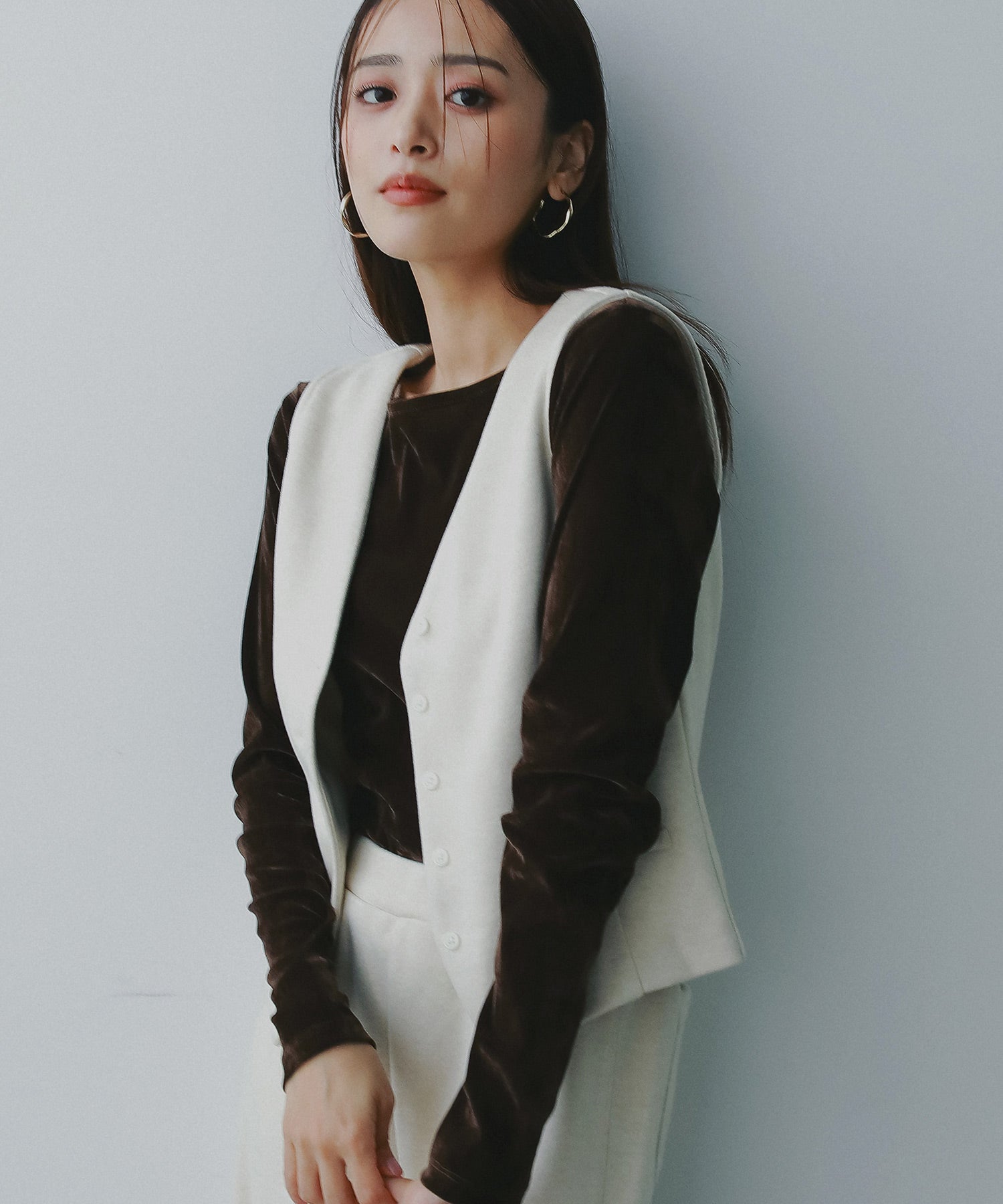 フェルトニットVネックジレ