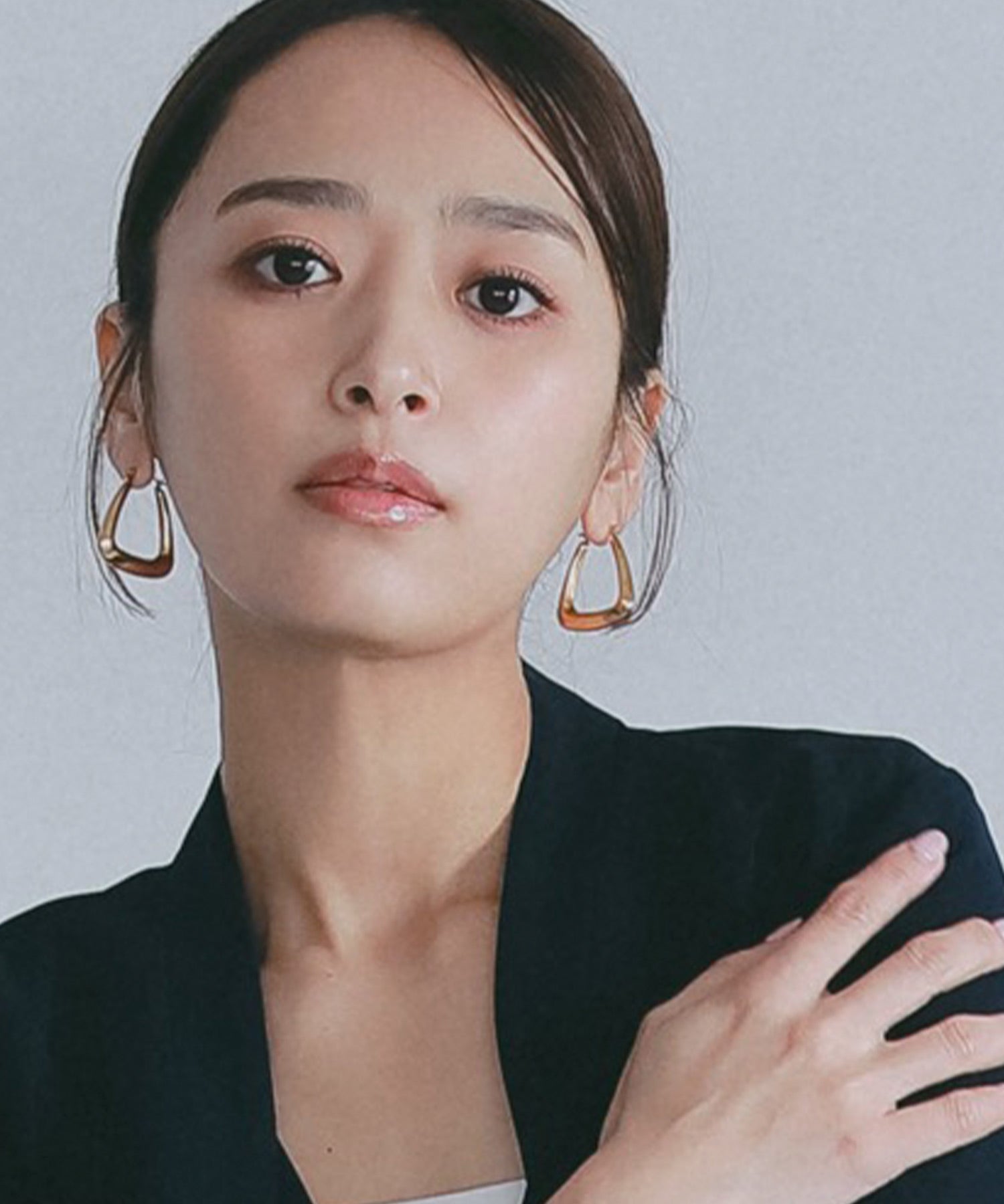 モードフープピアス