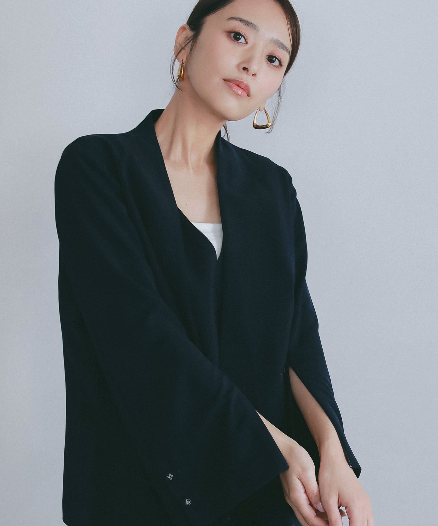 イージーレイヤードVネックジレ【セレモニー/オケージョン】