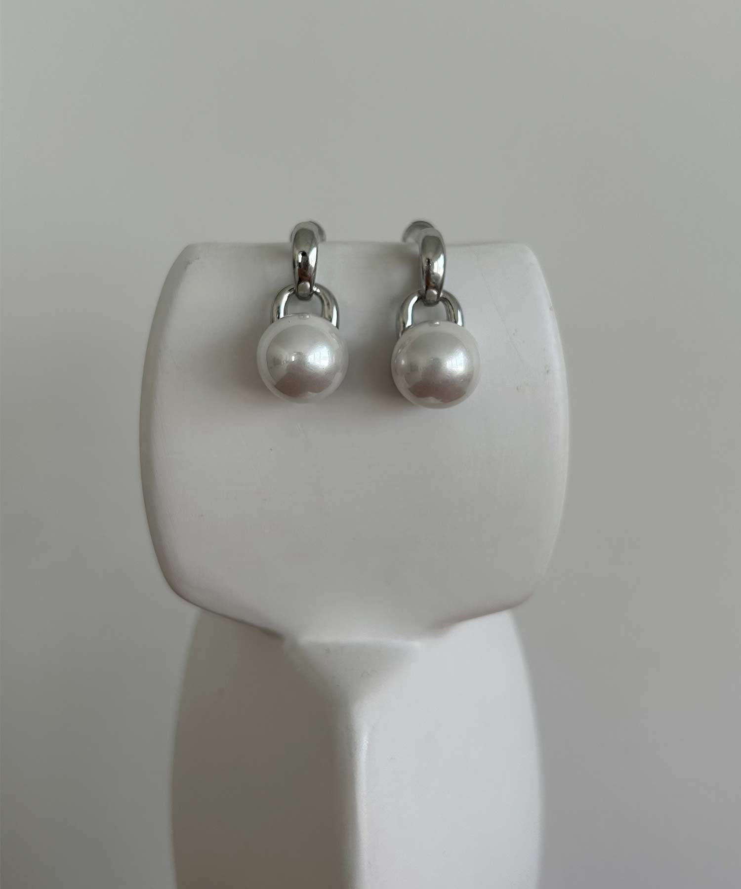 【2月下旬お届け】ツイストピアス