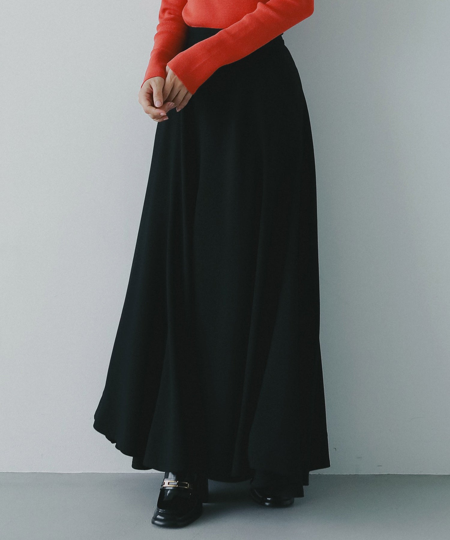 フレアロングスカート