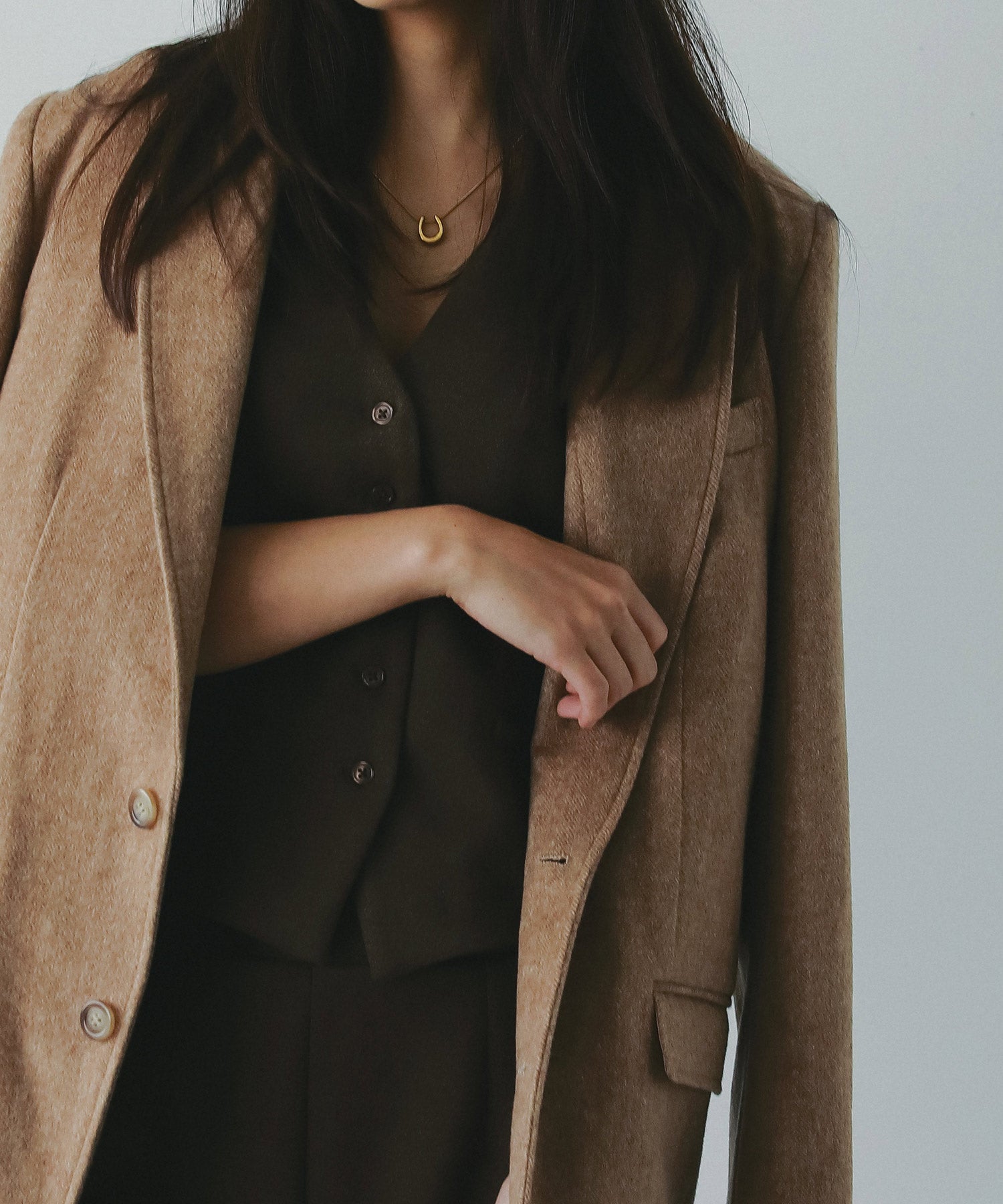 フェルトニットVネックジレ