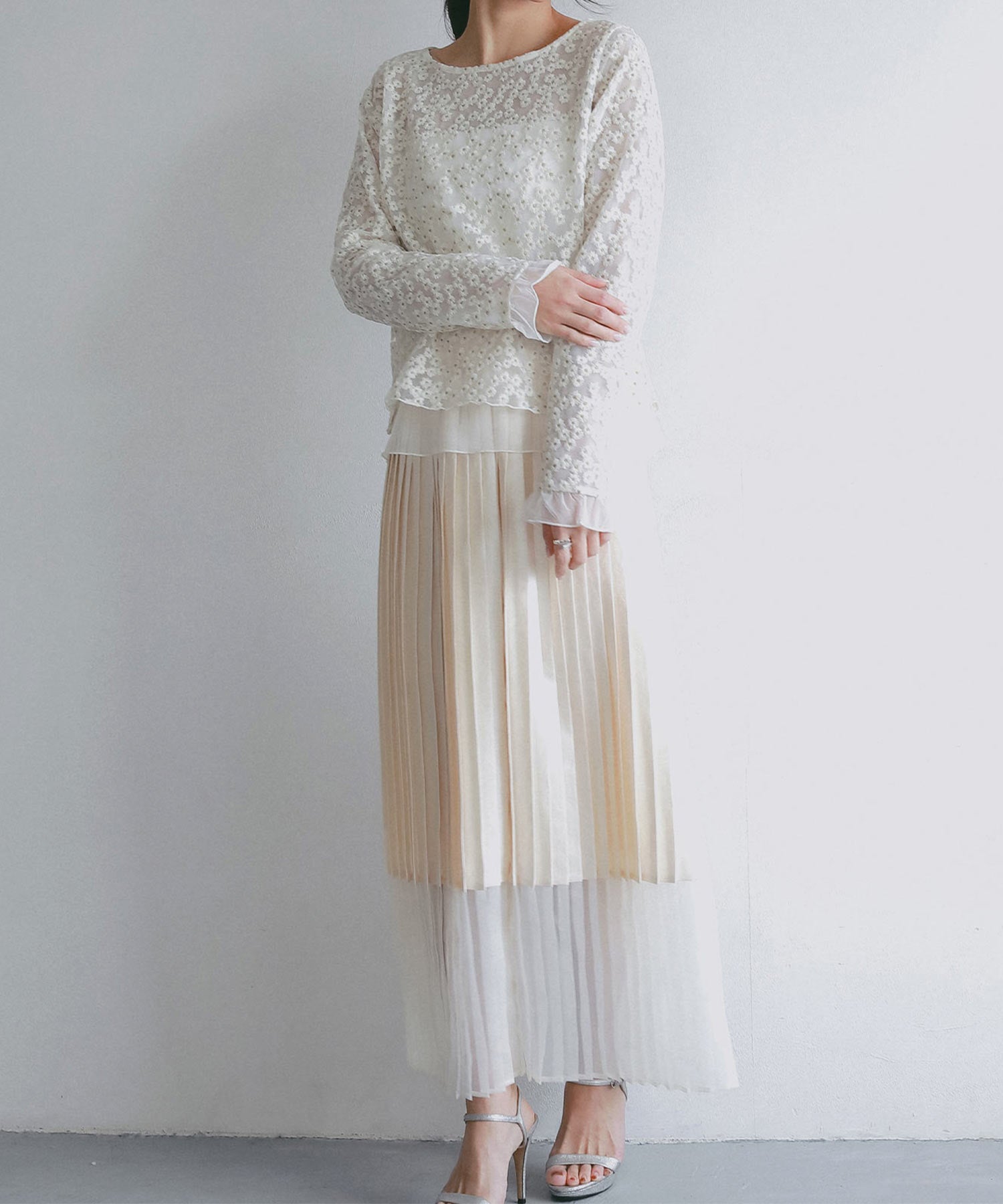 シアージャガードフラワーカットソー