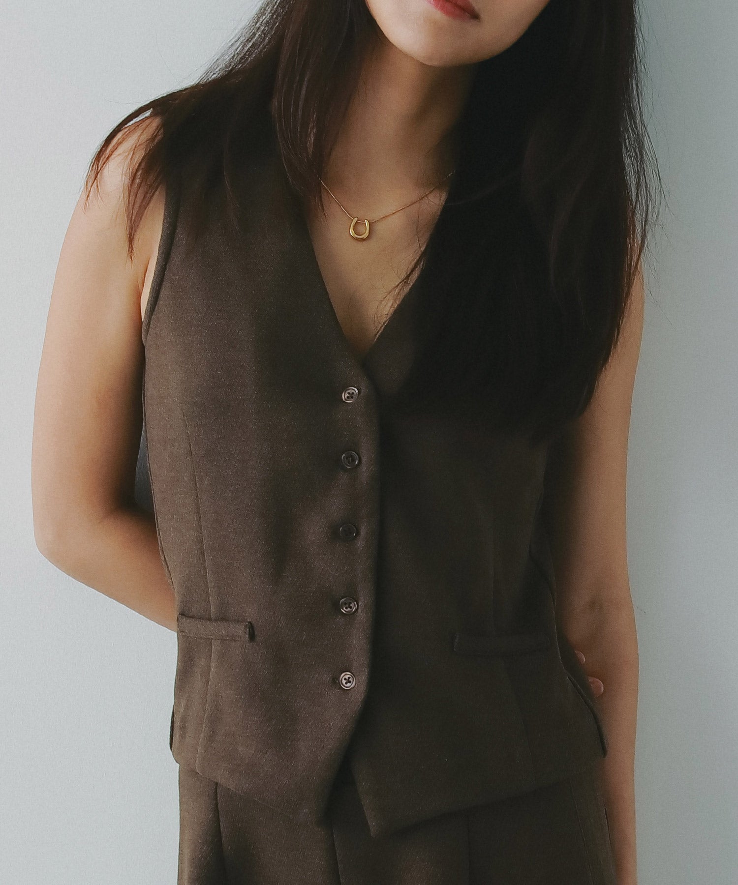 フェルトニットVネックジレ