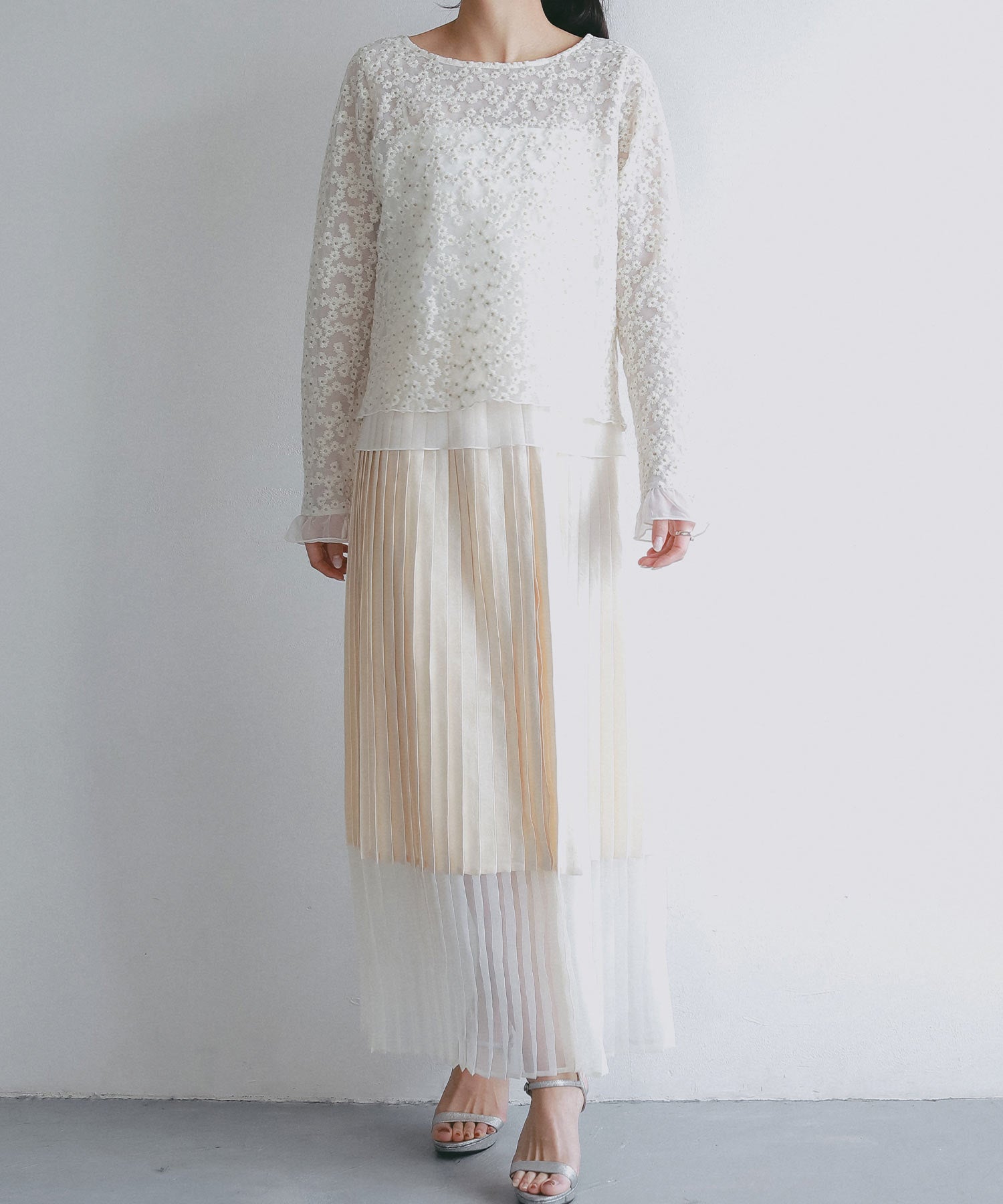 シアージャガードフラワーカットソー