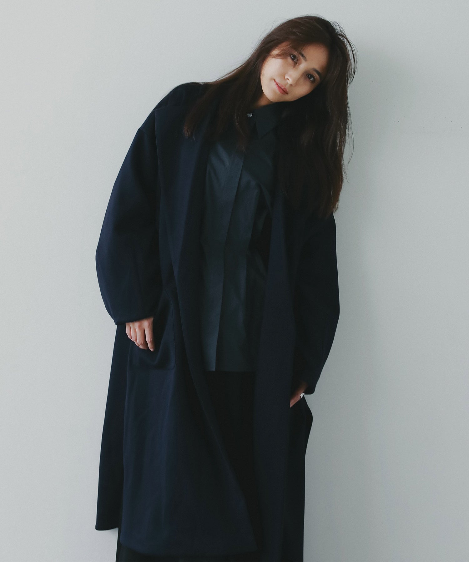 スムースポンチロングコート