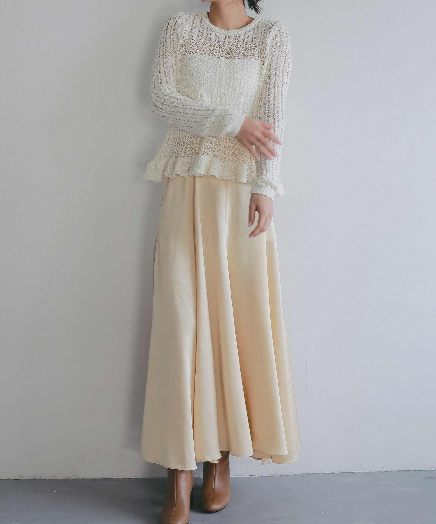 ペプラムクロシェ シアーニット