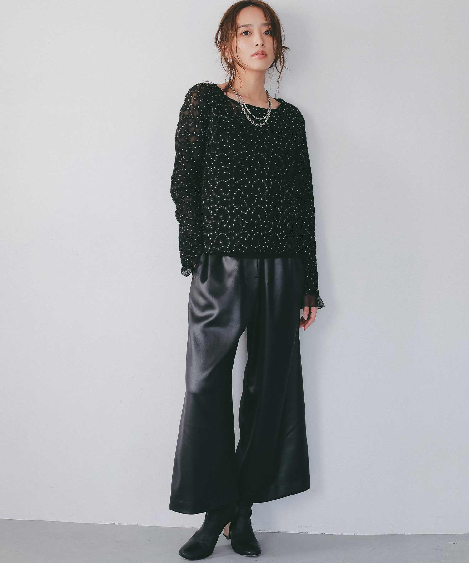 【2月中旬お届け】レザーライク チンツイージーパンツ