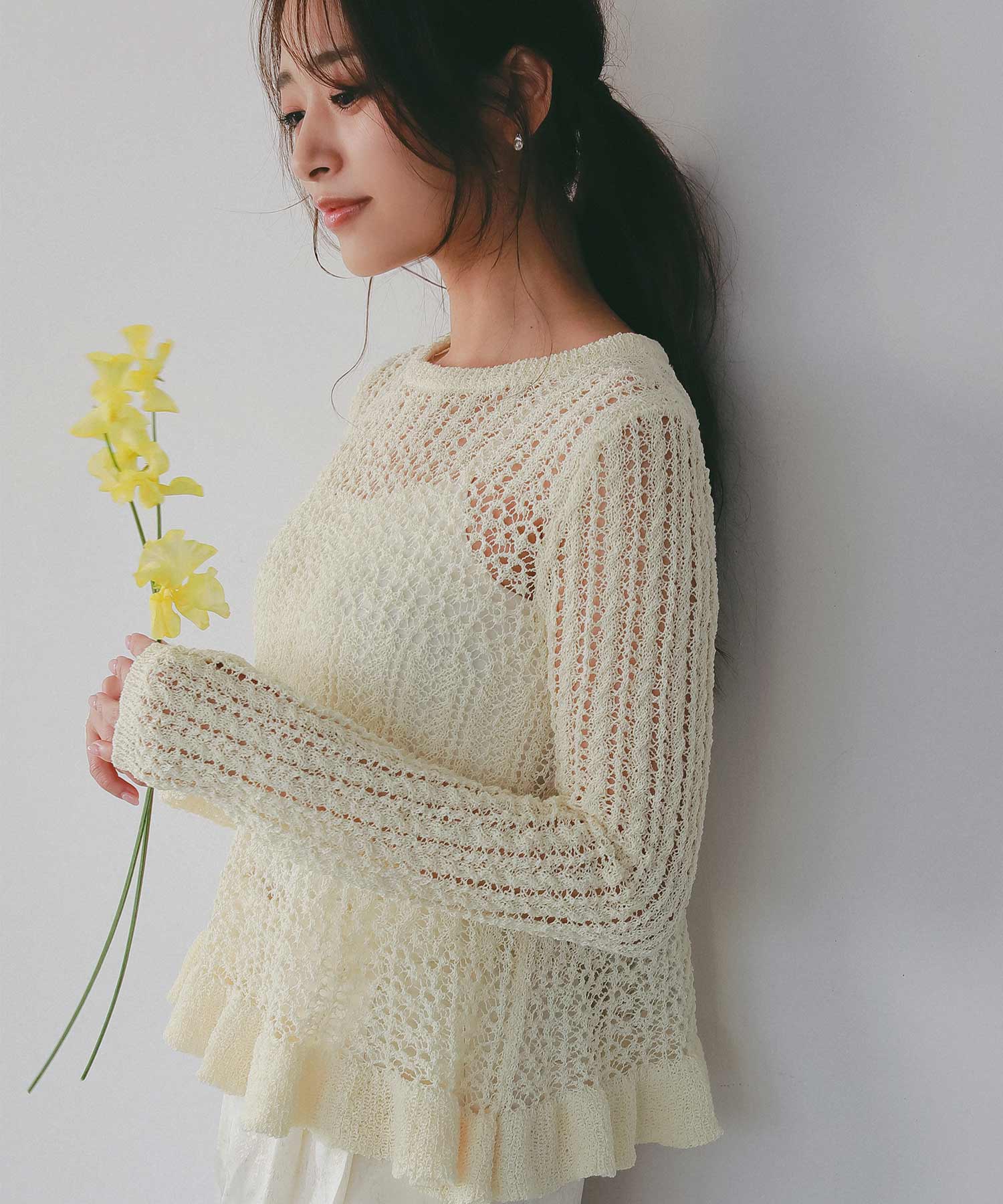 ペプラムクロシェ シアーニット