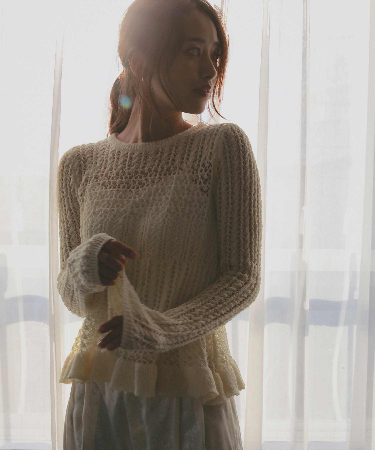 ペプラムクロシェ シアーニット