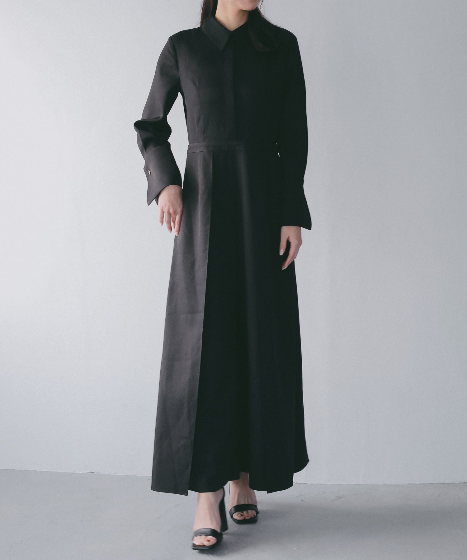 クラシックカフス 襟付きオールインワン【セレモニー/オケージョン】