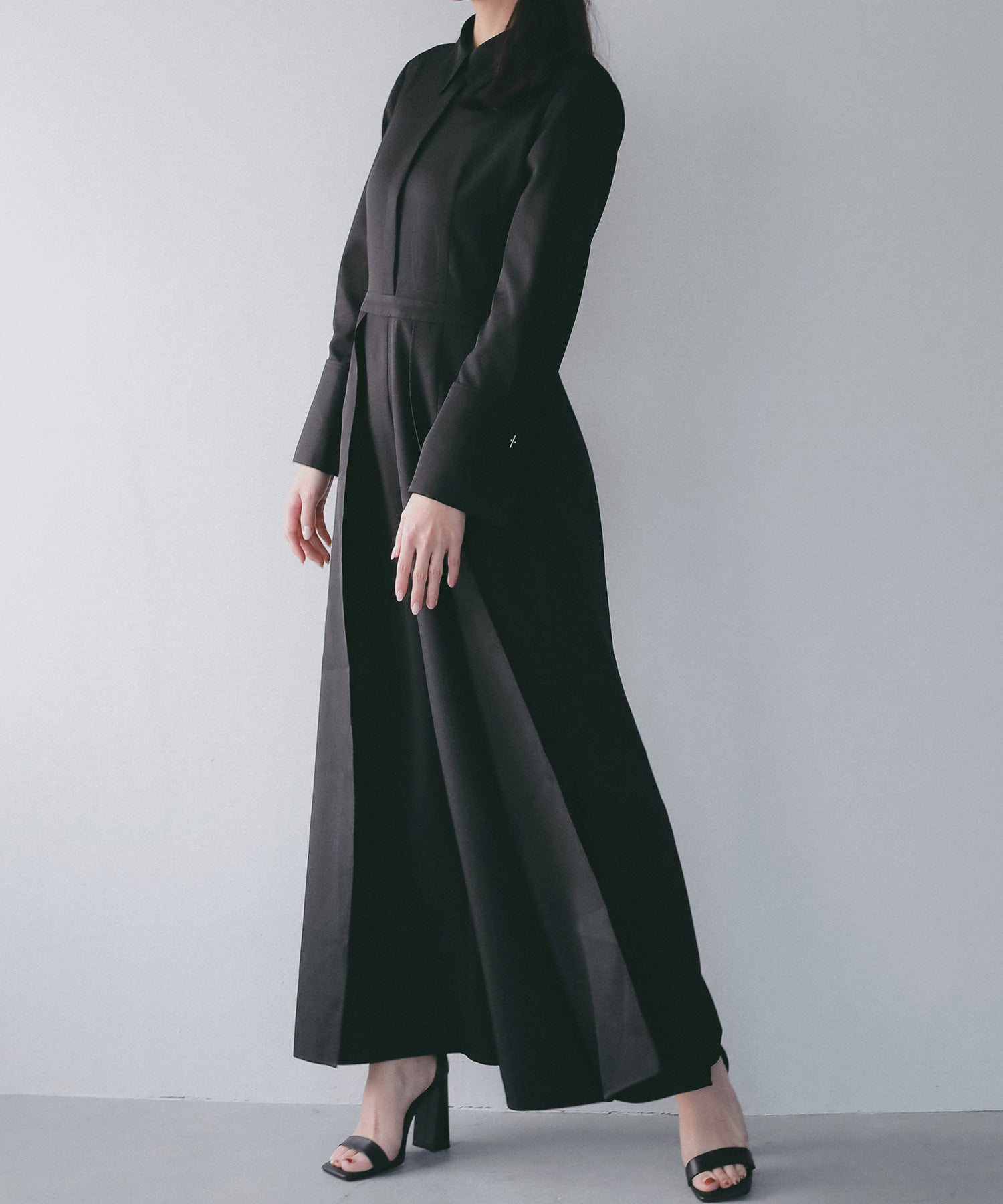 クラシックカフス 襟付きオールインワン【セレモニー/オケージョン】