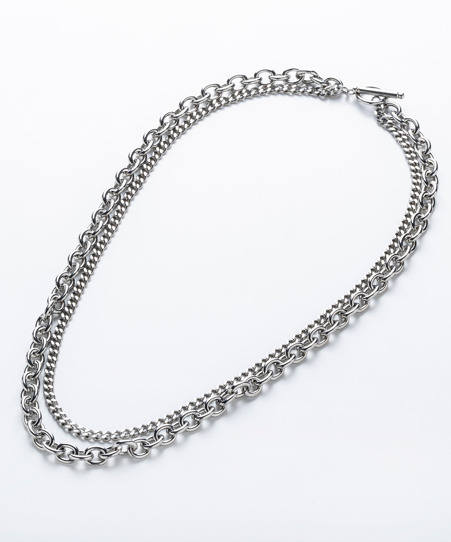 レイヤードチェーンネックレス