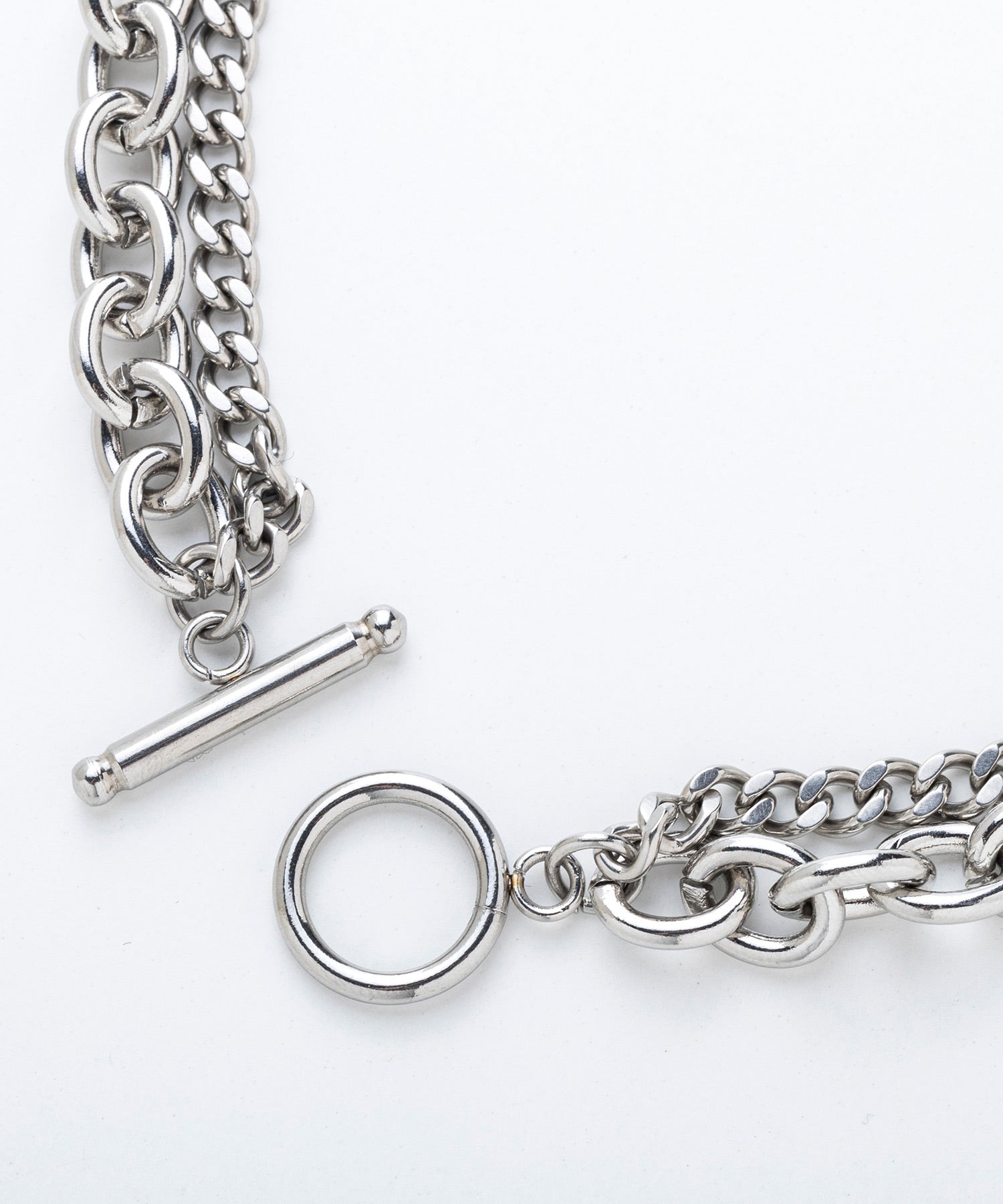 レイヤードチェーンネックレス