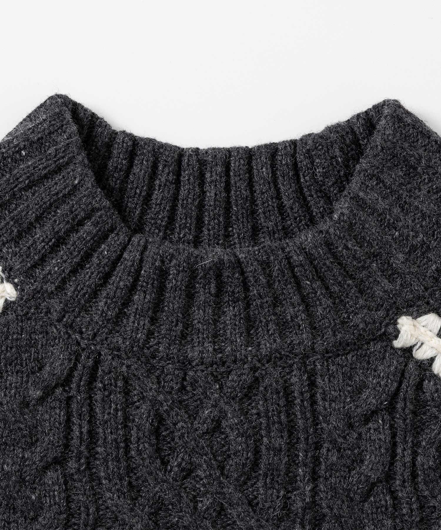 ウォッシャブルケーブルニット