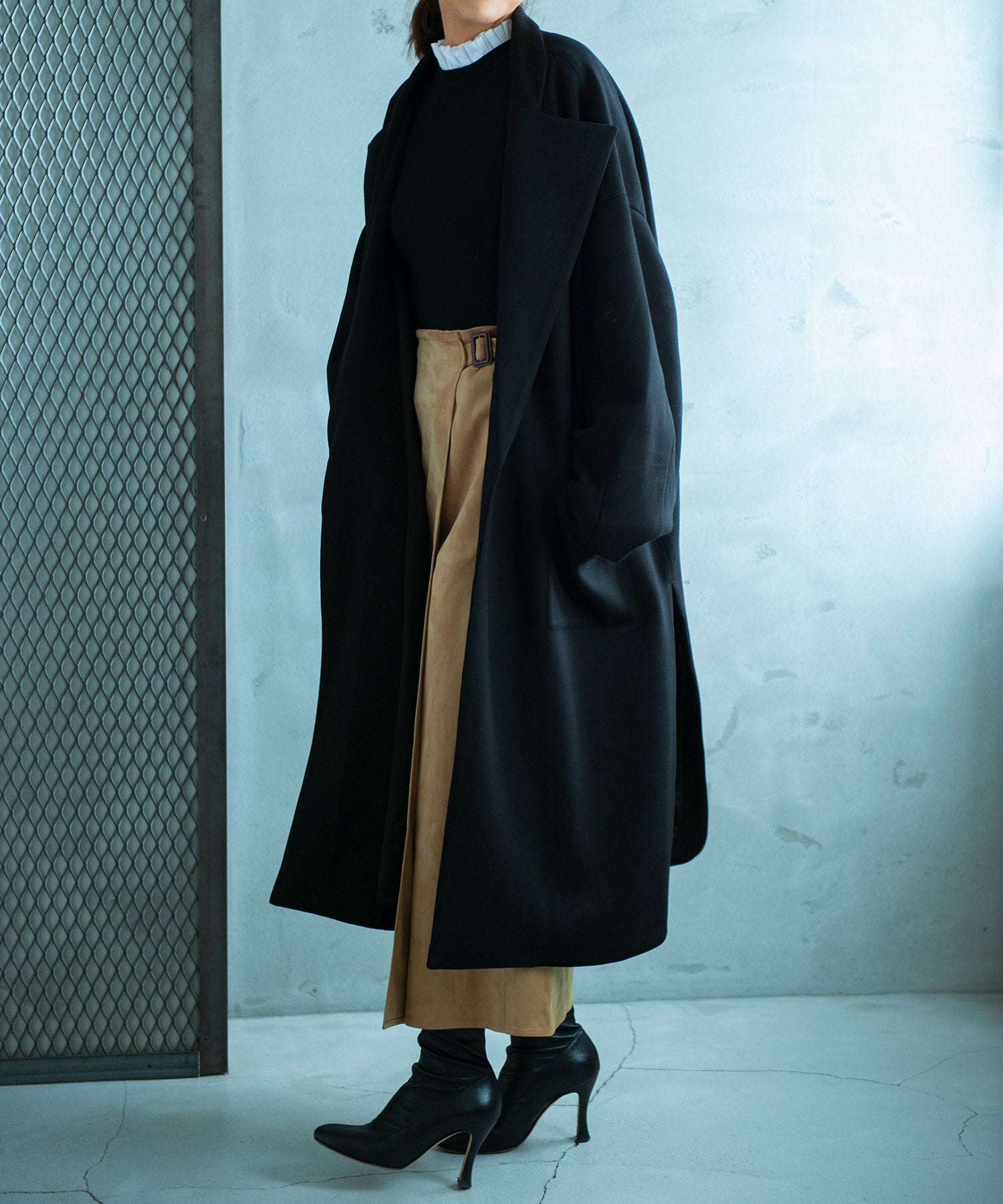 【11月下旬お届け予約商品】2WAYメロウハイネック衿付きニット