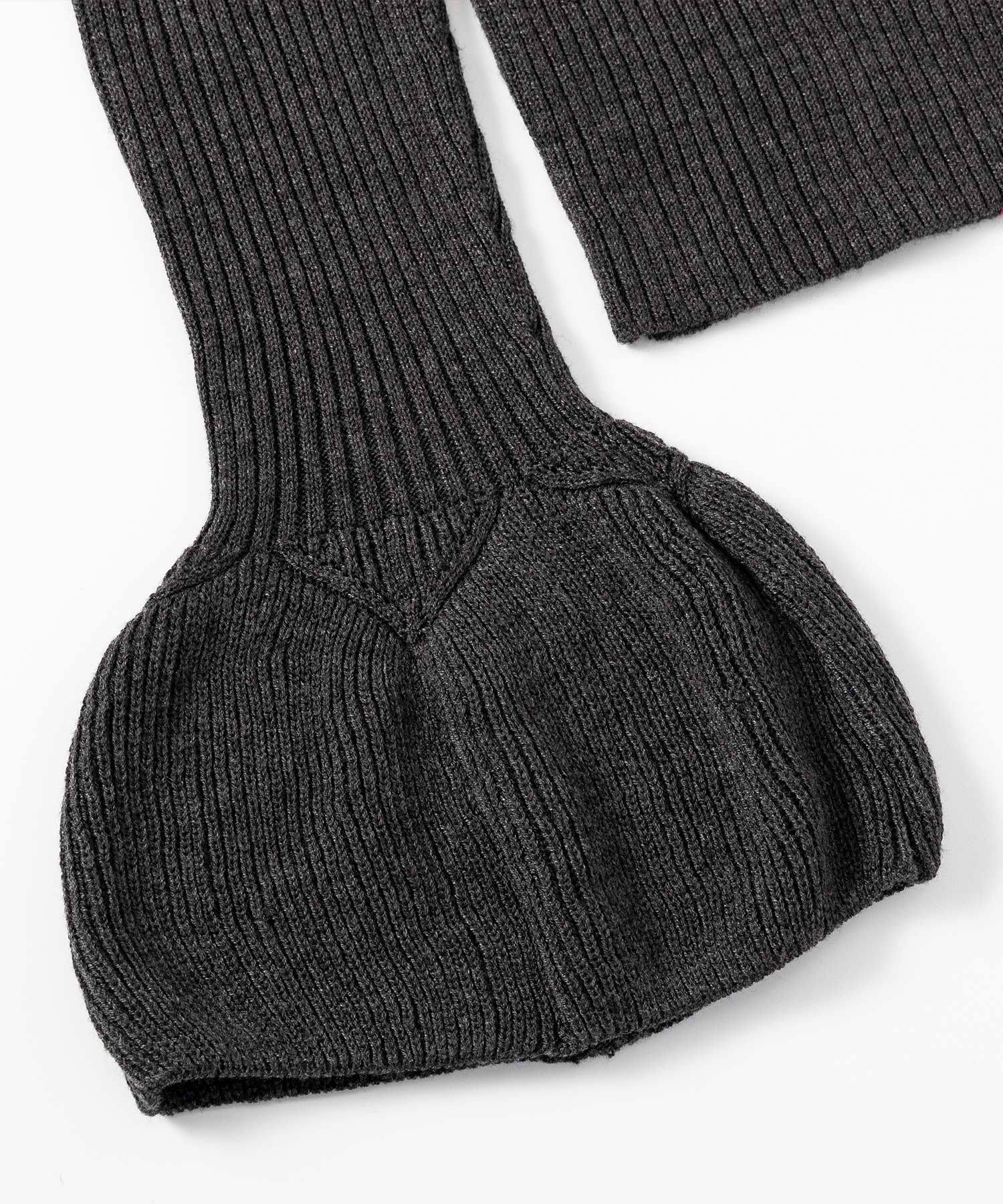 【11月下旬お届け予約商品】2WAYメロウハイネック衿付きニット