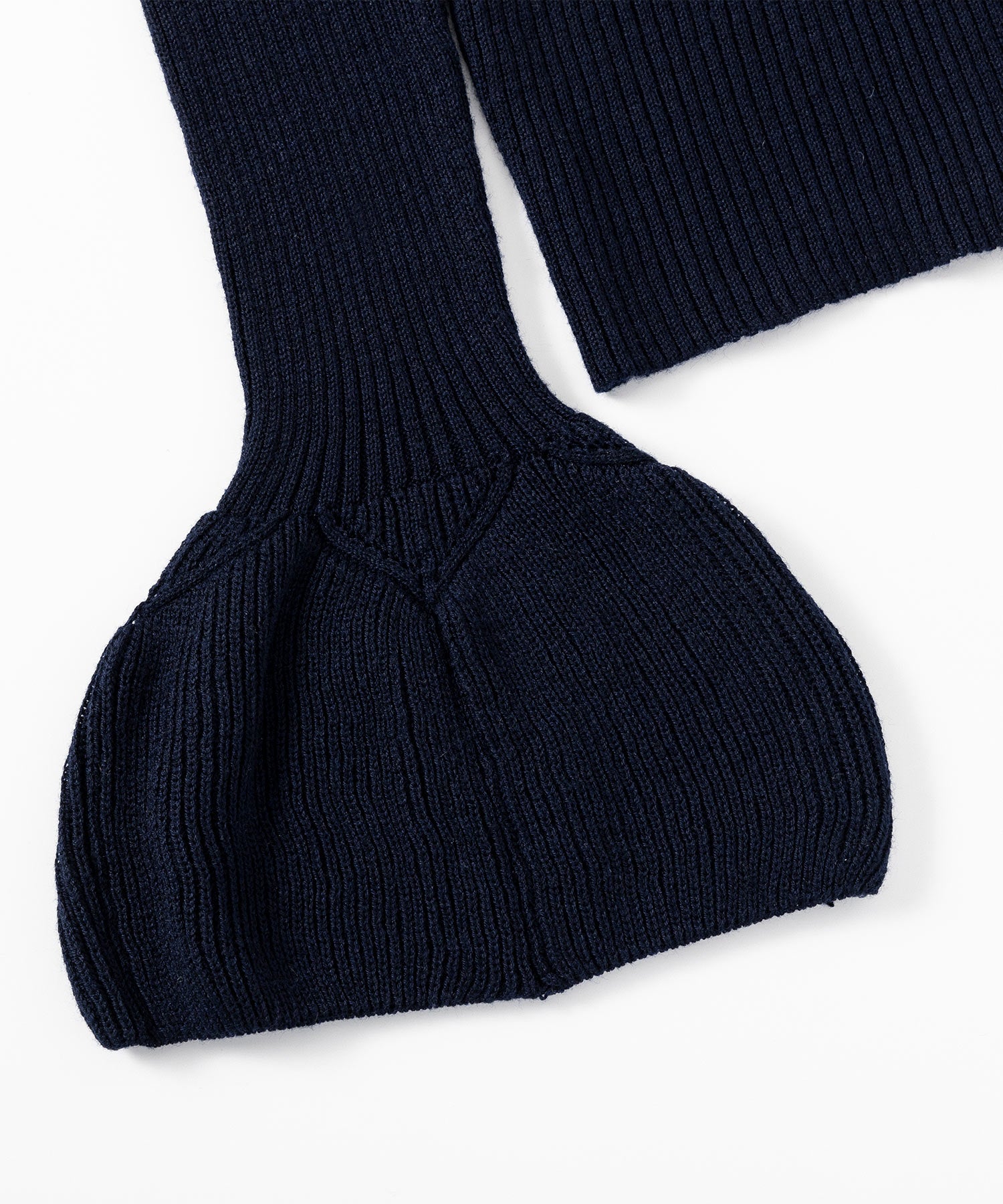 2WAYメロウハイネック衿付きニット