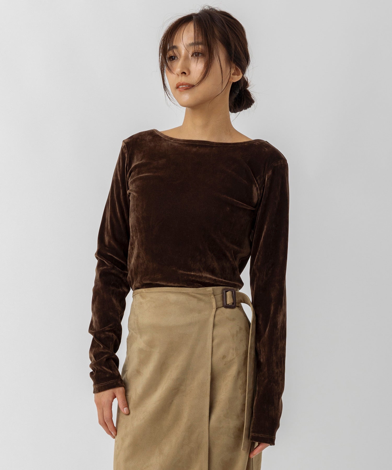 ベロアロングスリーブカットソー