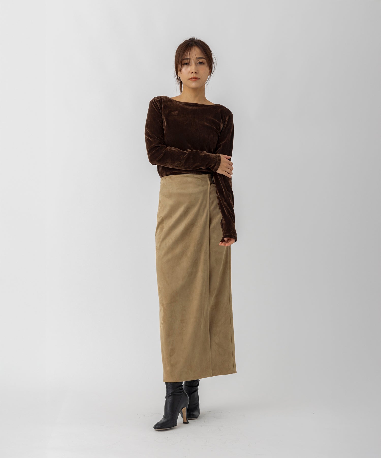 【10月上旬お届け予約商品】ベロアロングスリーブカットソー