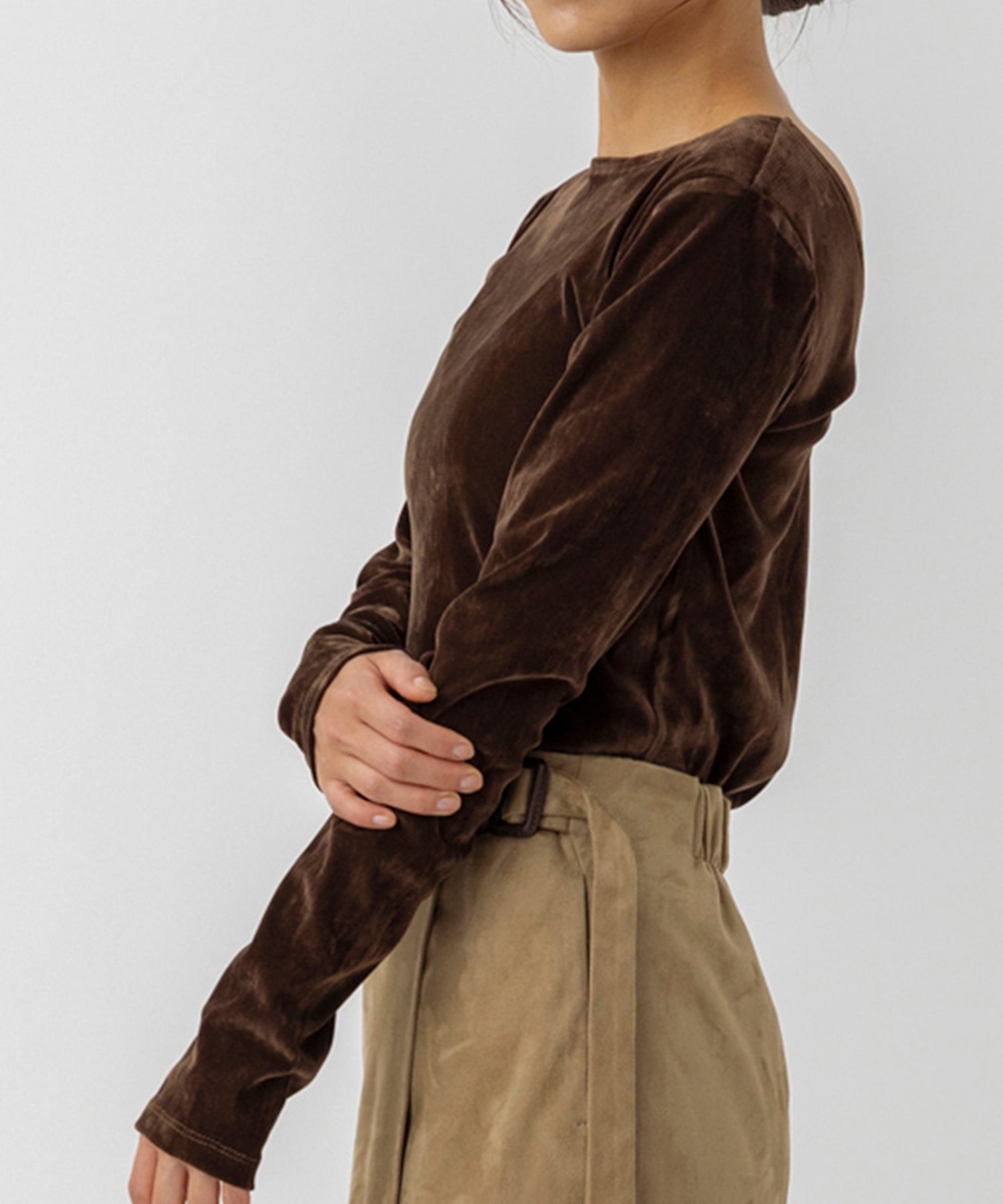 ベロアロングスリーブカットソー