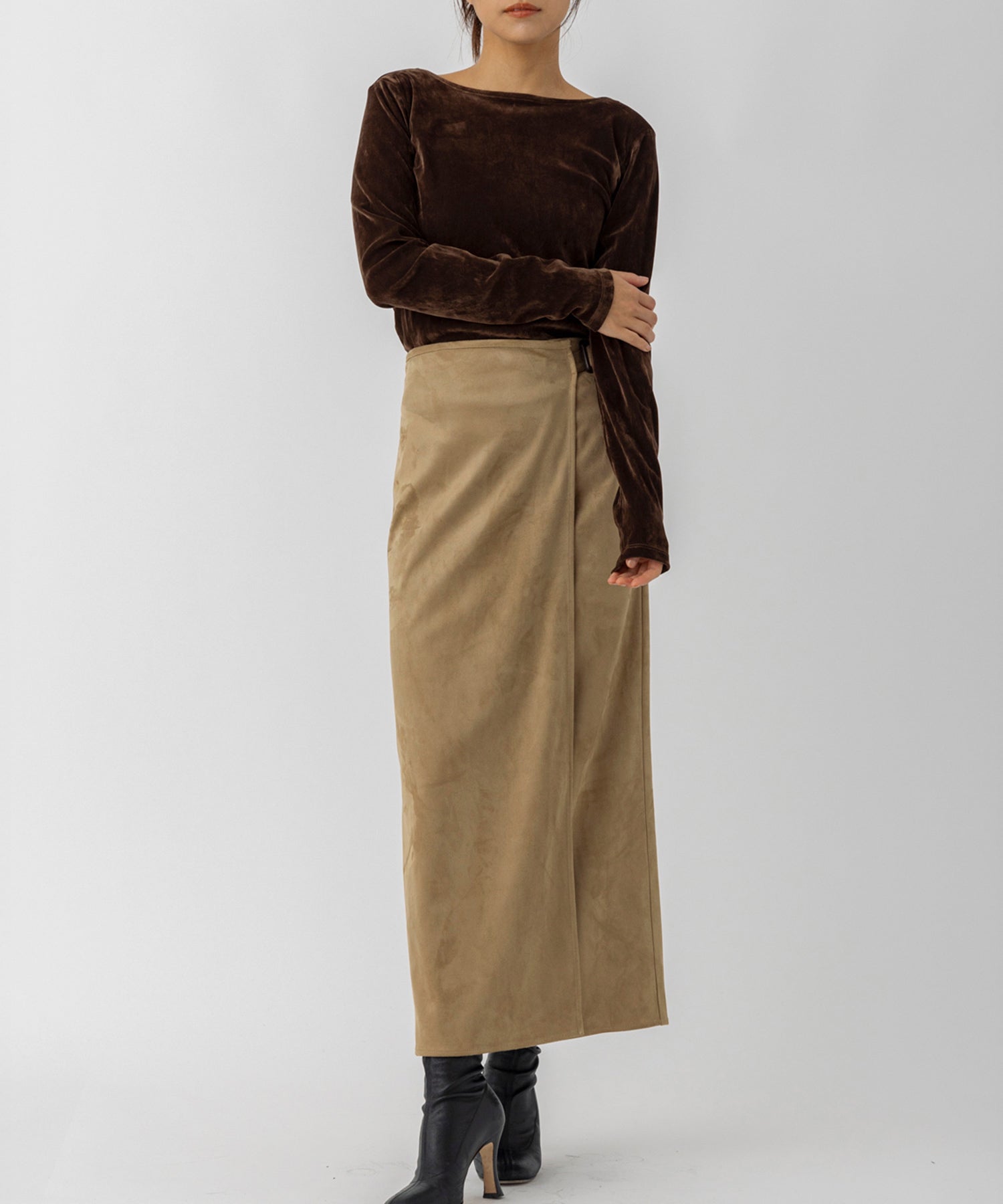 ベロアロングスリーブカットソー