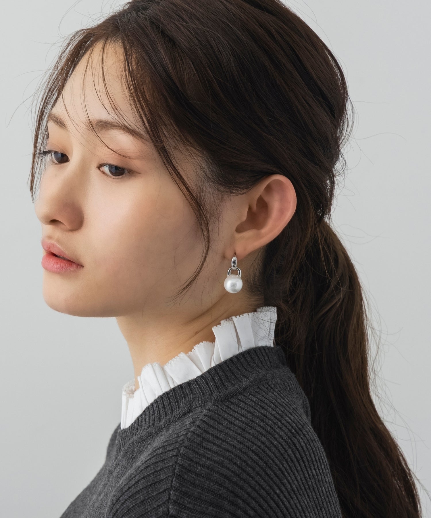 ツイストピアス