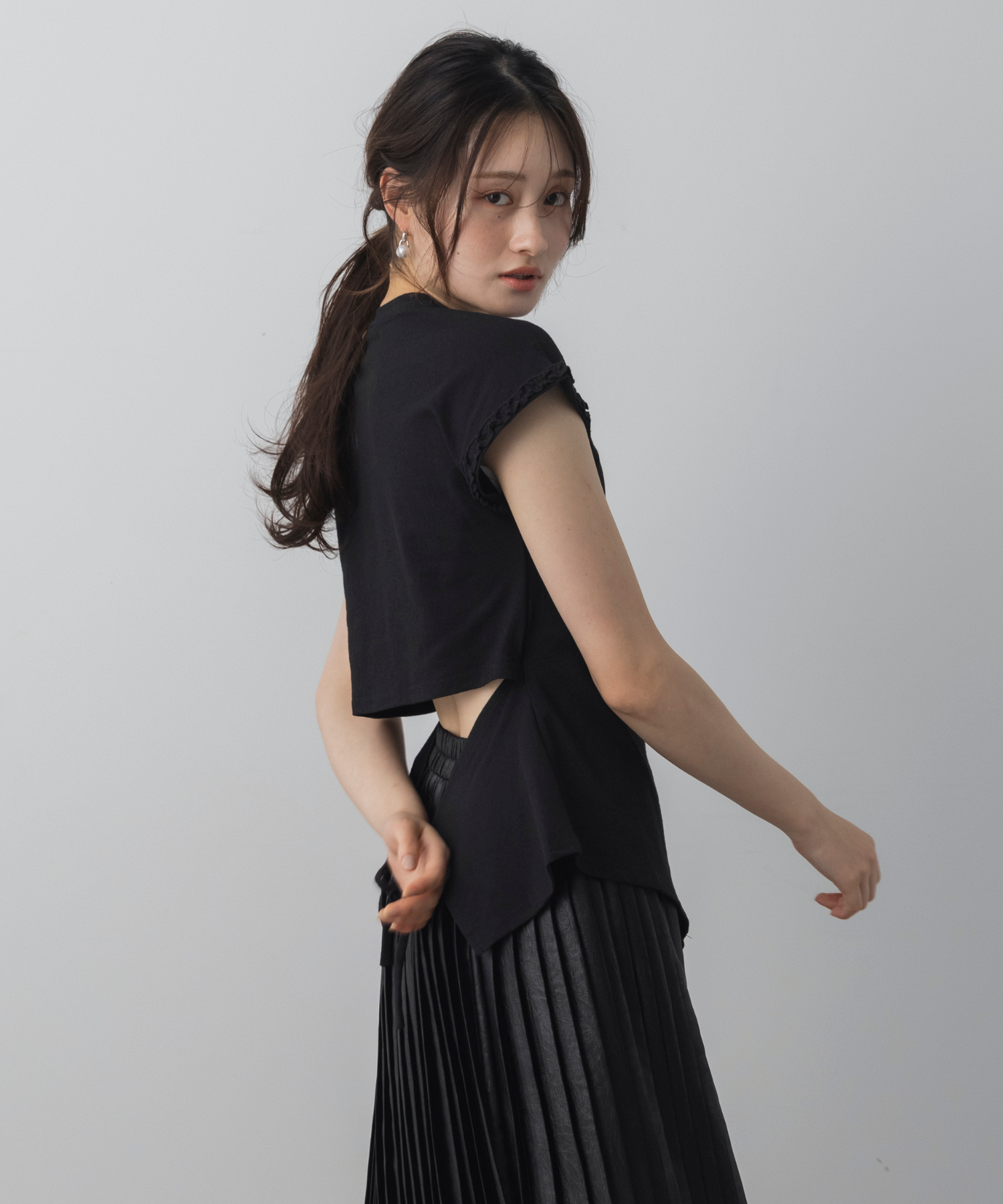 【6月下旬お届け】フリルスリーブデザインTシャツ