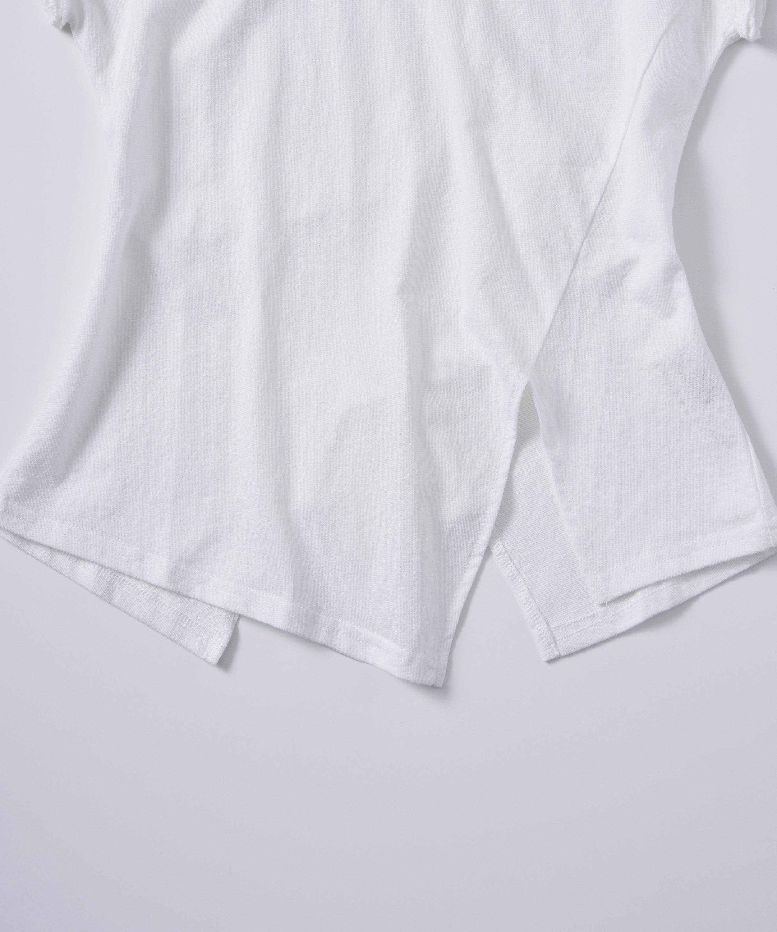【6月下旬お届け】フリルスリーブデザインTシャツ