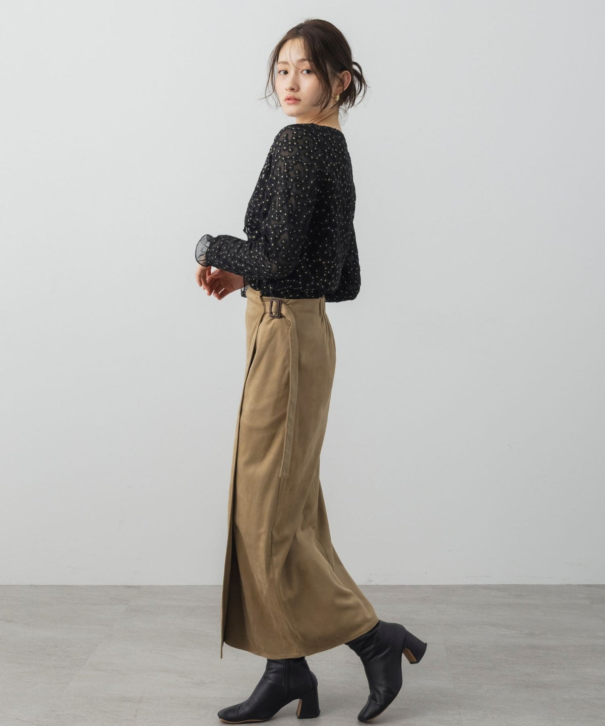 シアージャガードフラワーカットソー