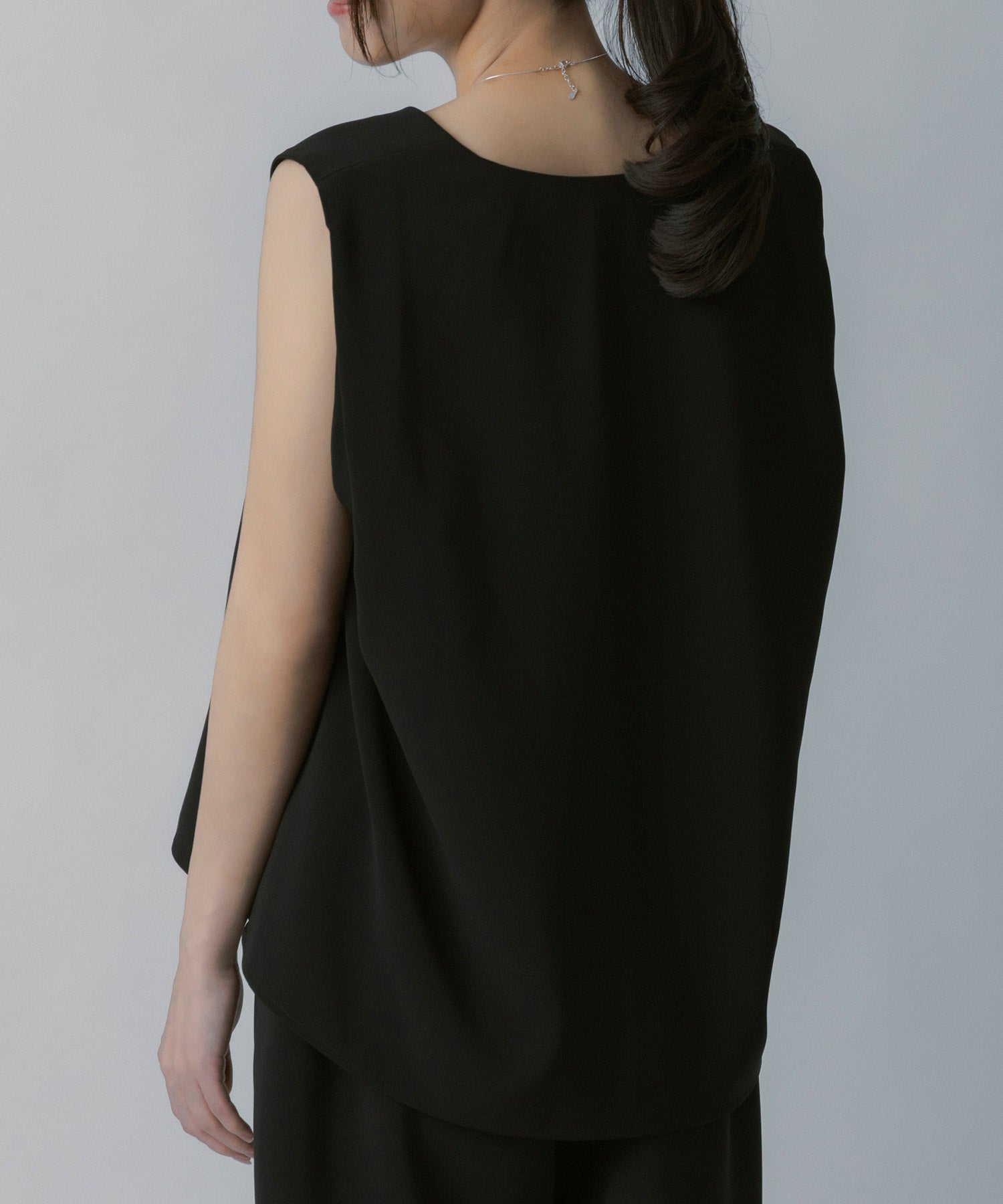 イージーレイヤードVネックジレ【セレモニー/オケージョン】