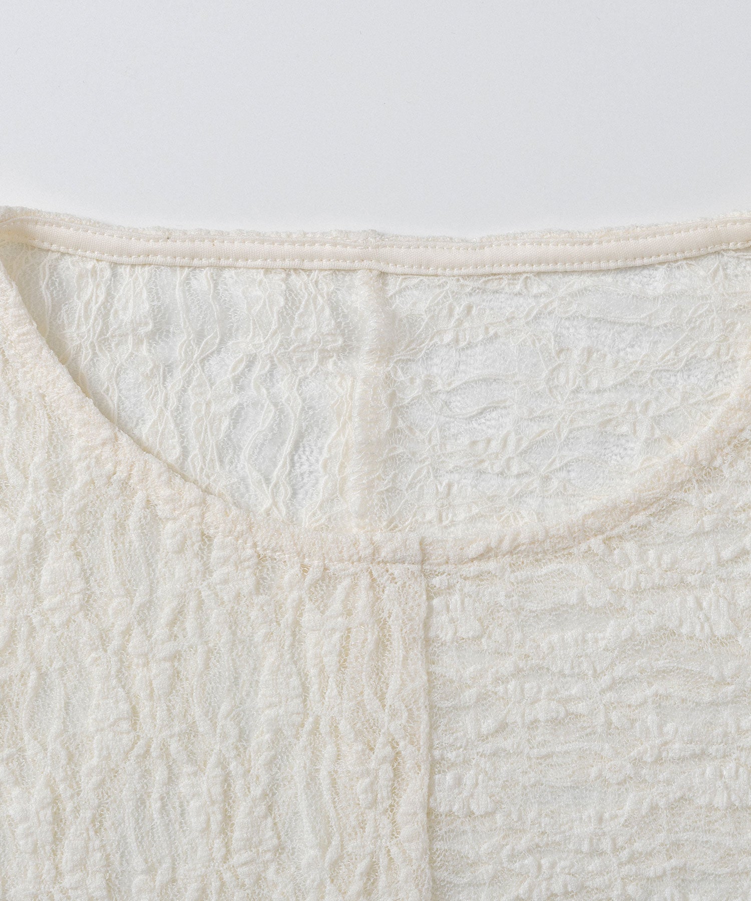 ストレッチシアーレース長袖トップス