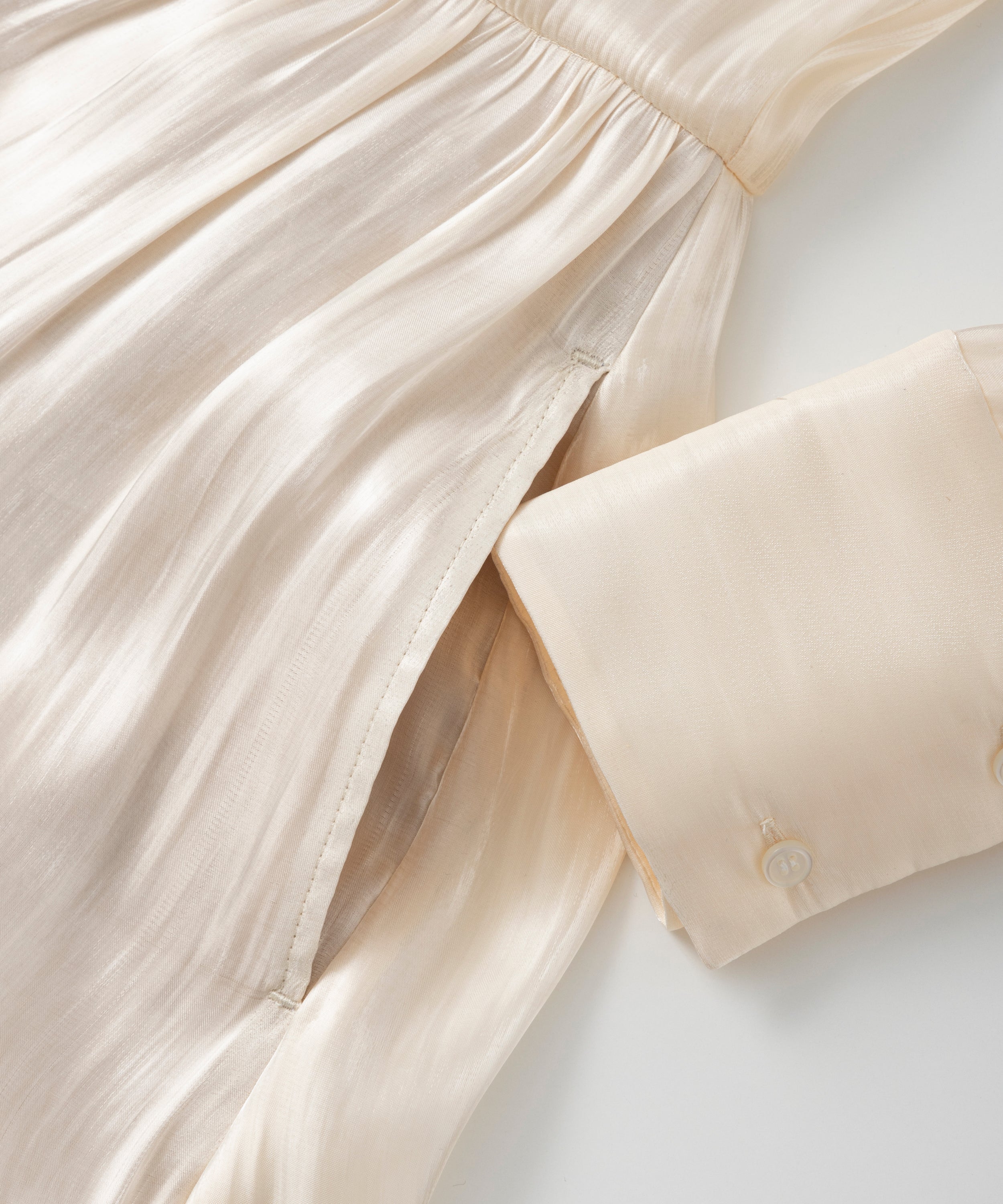 2WAY光沢シアーシャツワンピース