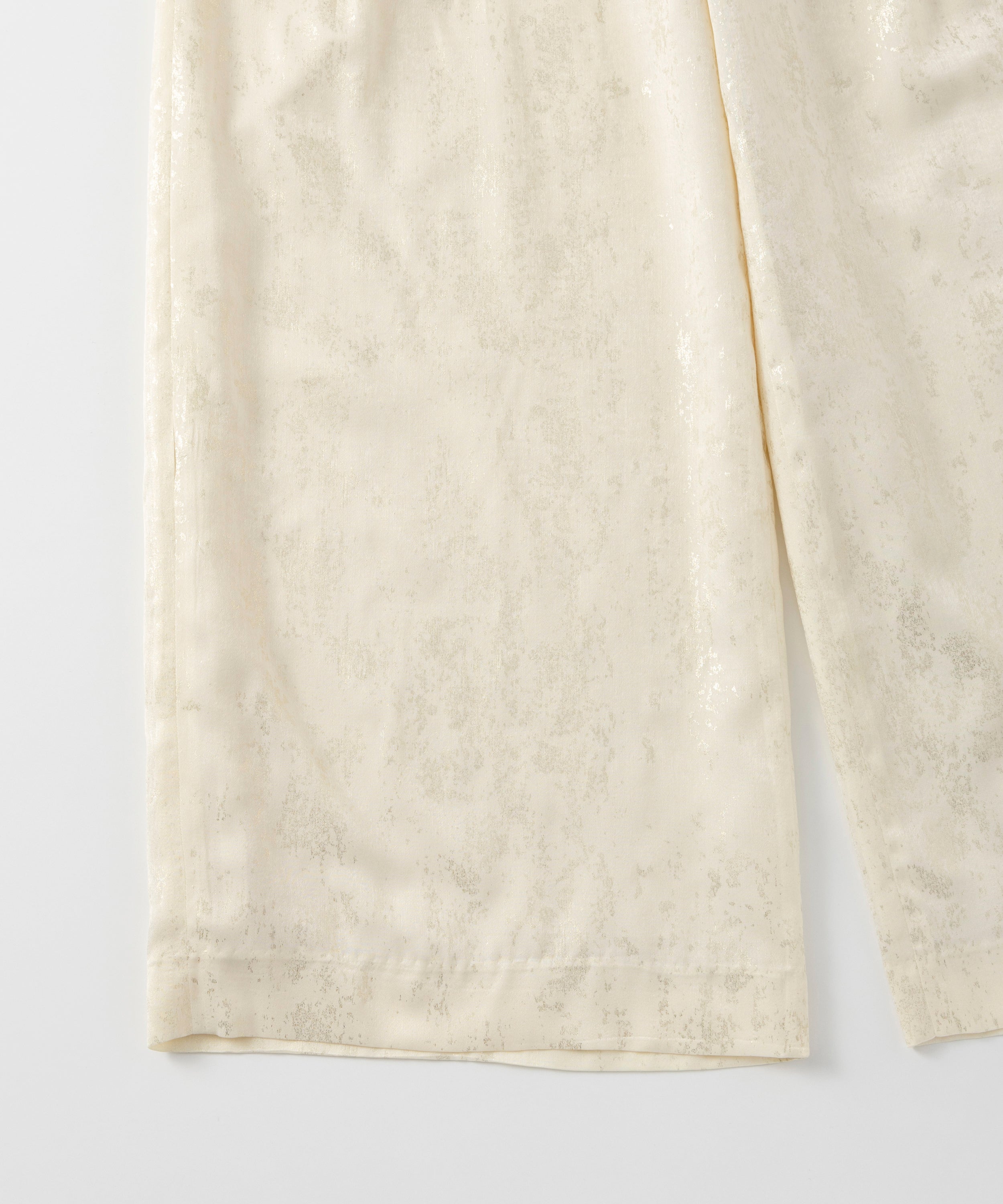 箔プリントタックパンツ