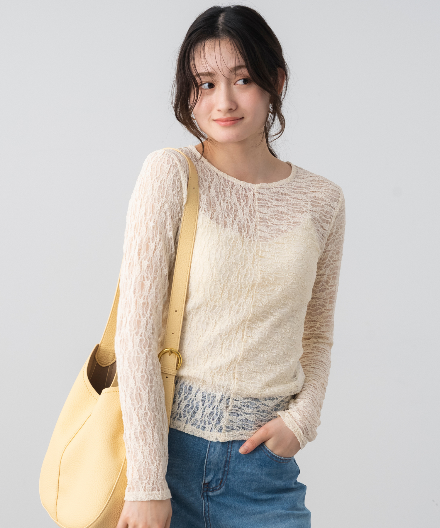ストレッチシアーレース長袖トップス