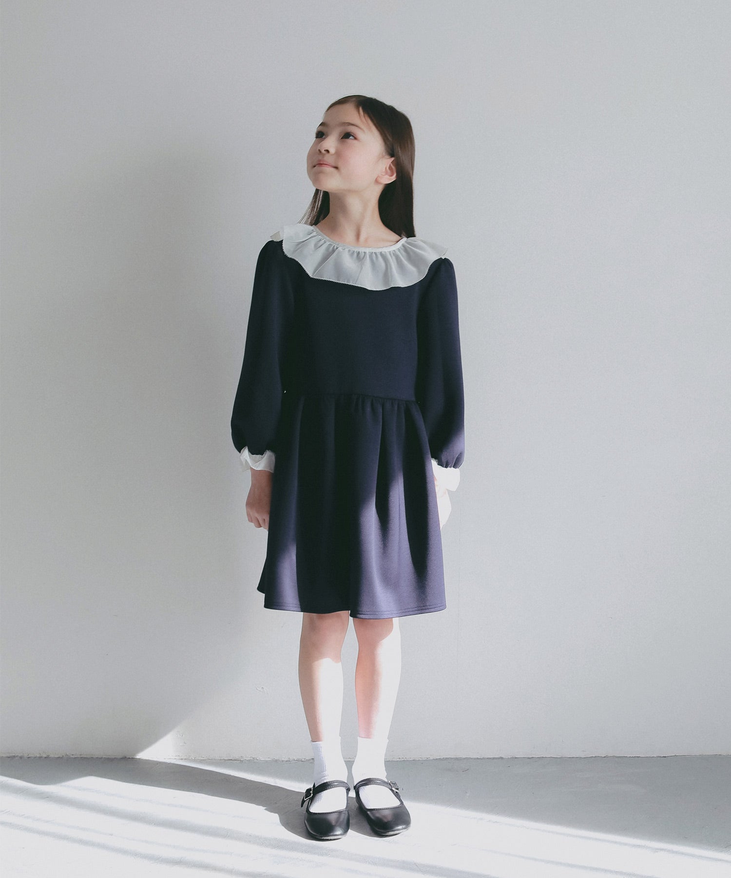 シアーフリル キッズワンピース【セレモニー/オケージョン】｜AJUGA